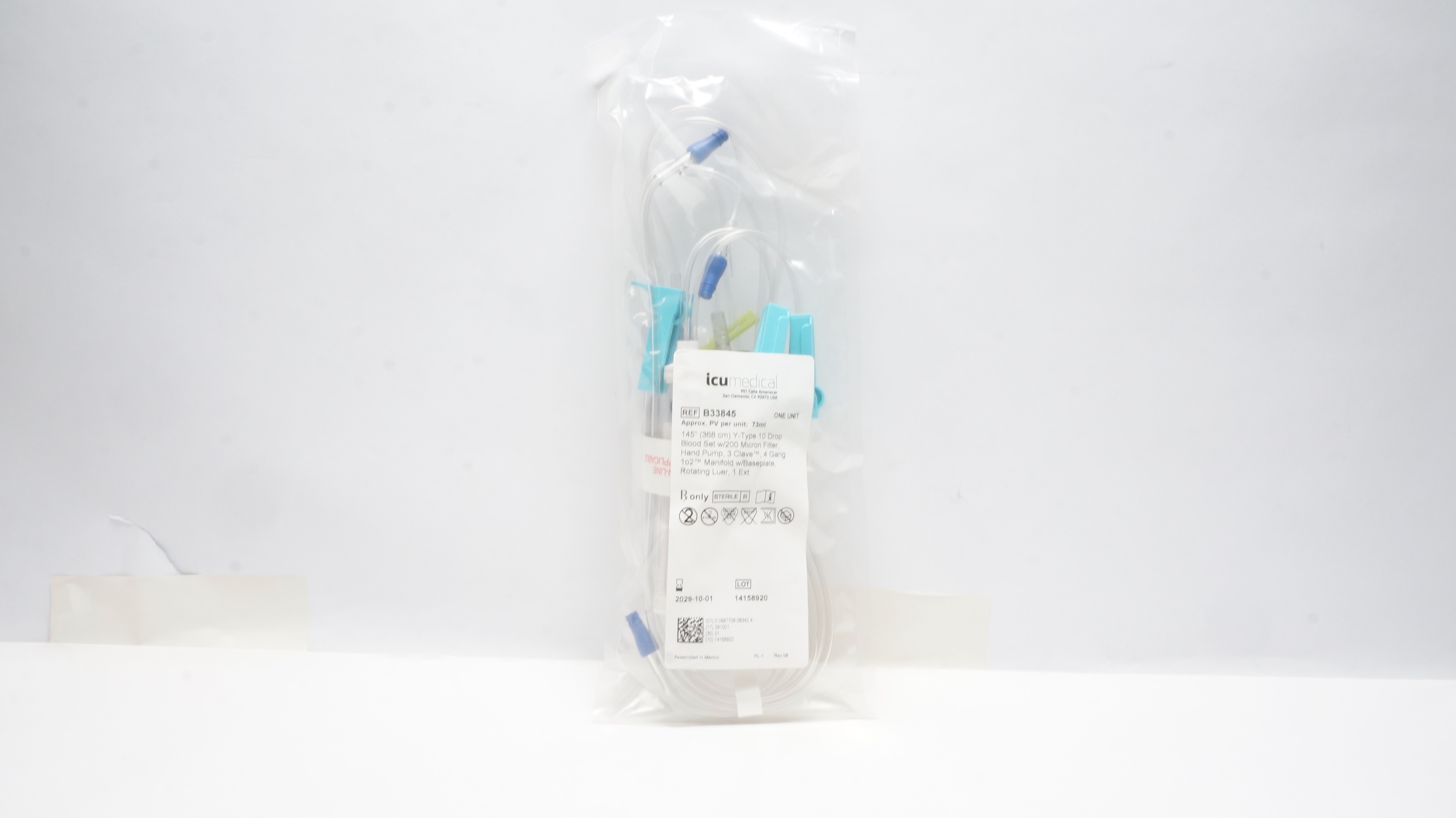 ICU Medical B33845 145inch Y-Type 10 Drop Blood Set w/170 Micron Filter, Hand Pump