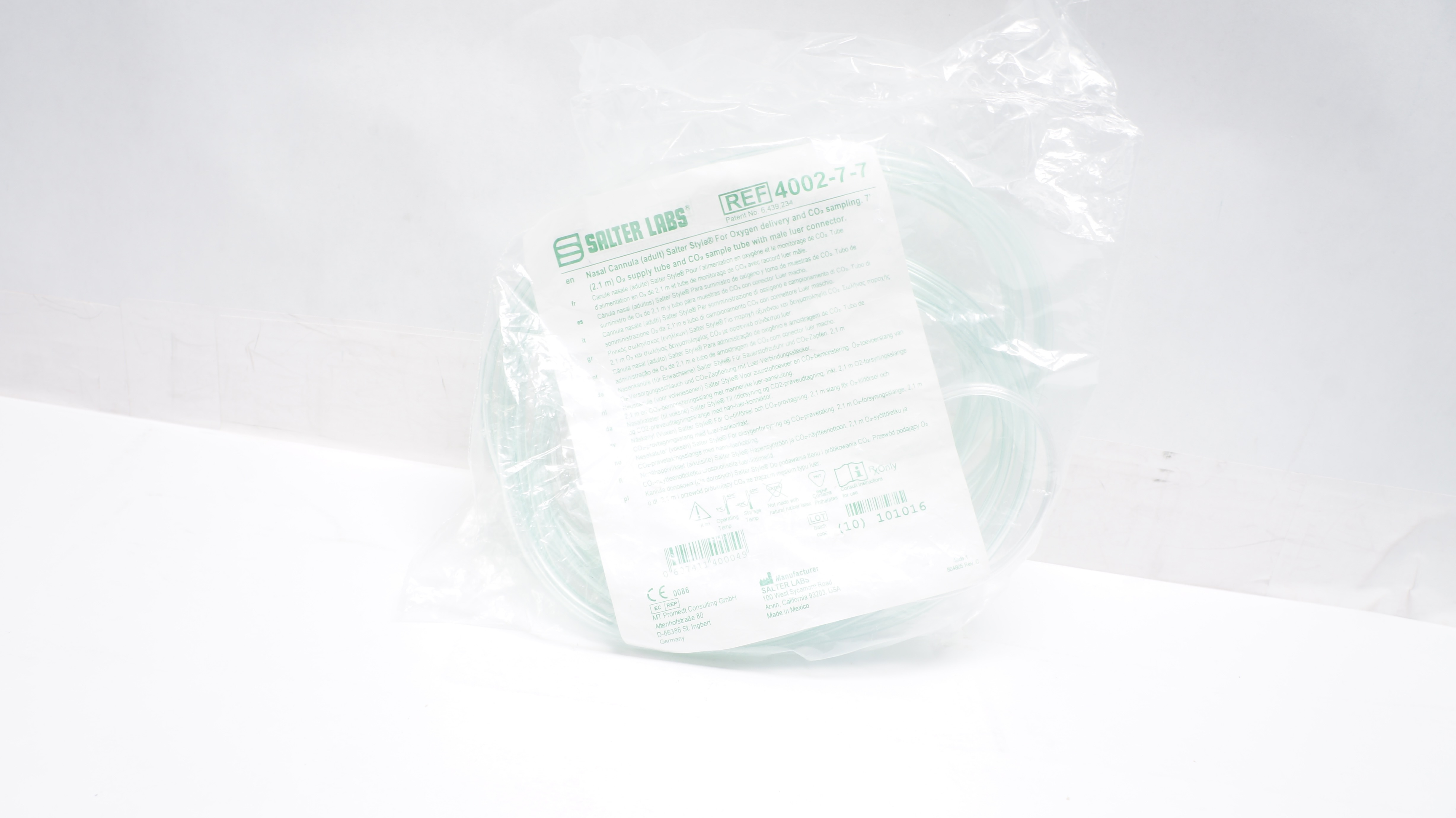 Salter Labs 4002-7-7 Nasal Cannula for Oxygen Delivery & CO2 Sampling 7Ft