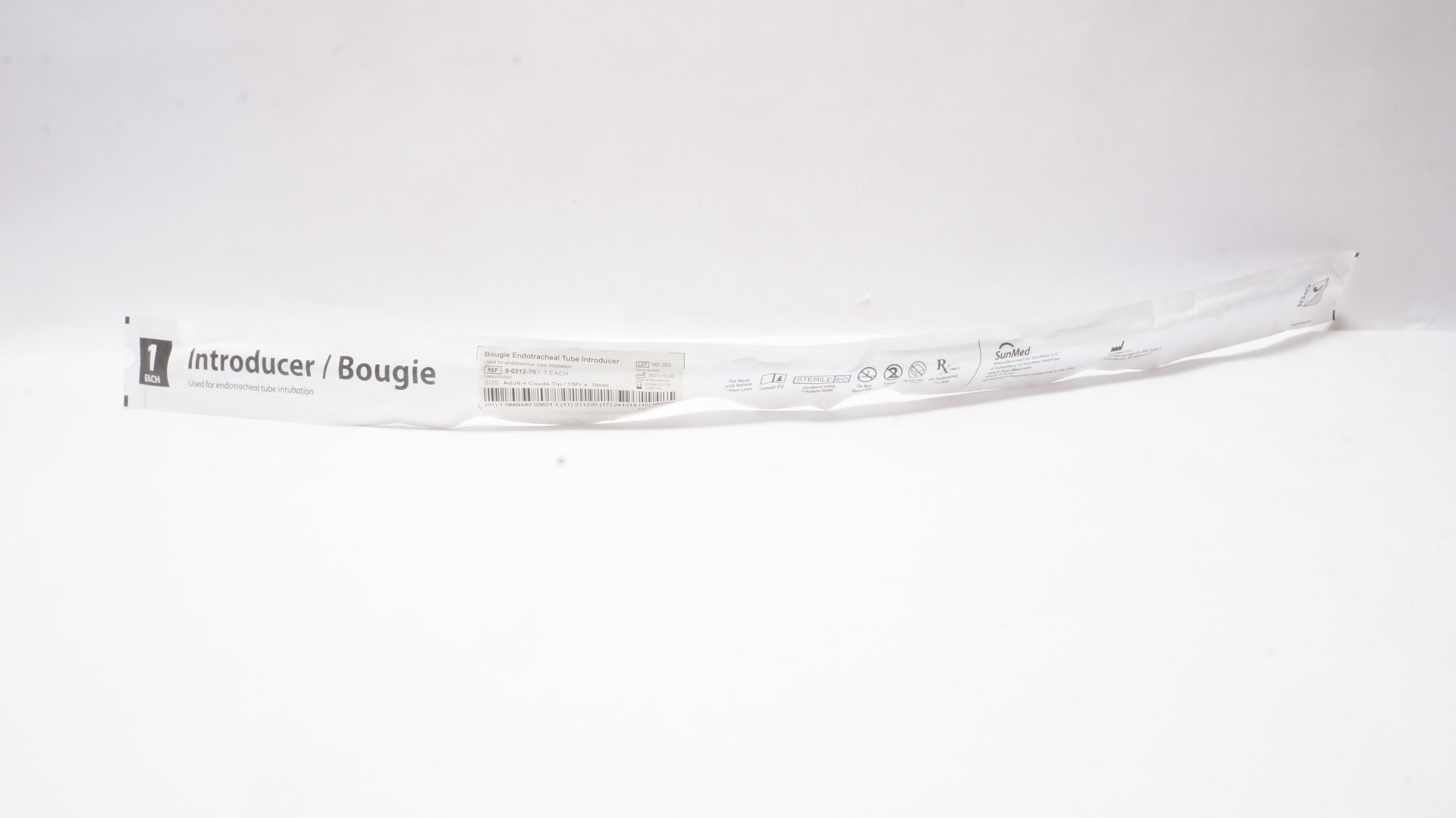 SunMed 9-0212-70 Bougie Endotracheal Tube Introducer Adult CoudeTip 15Fr x 70cm