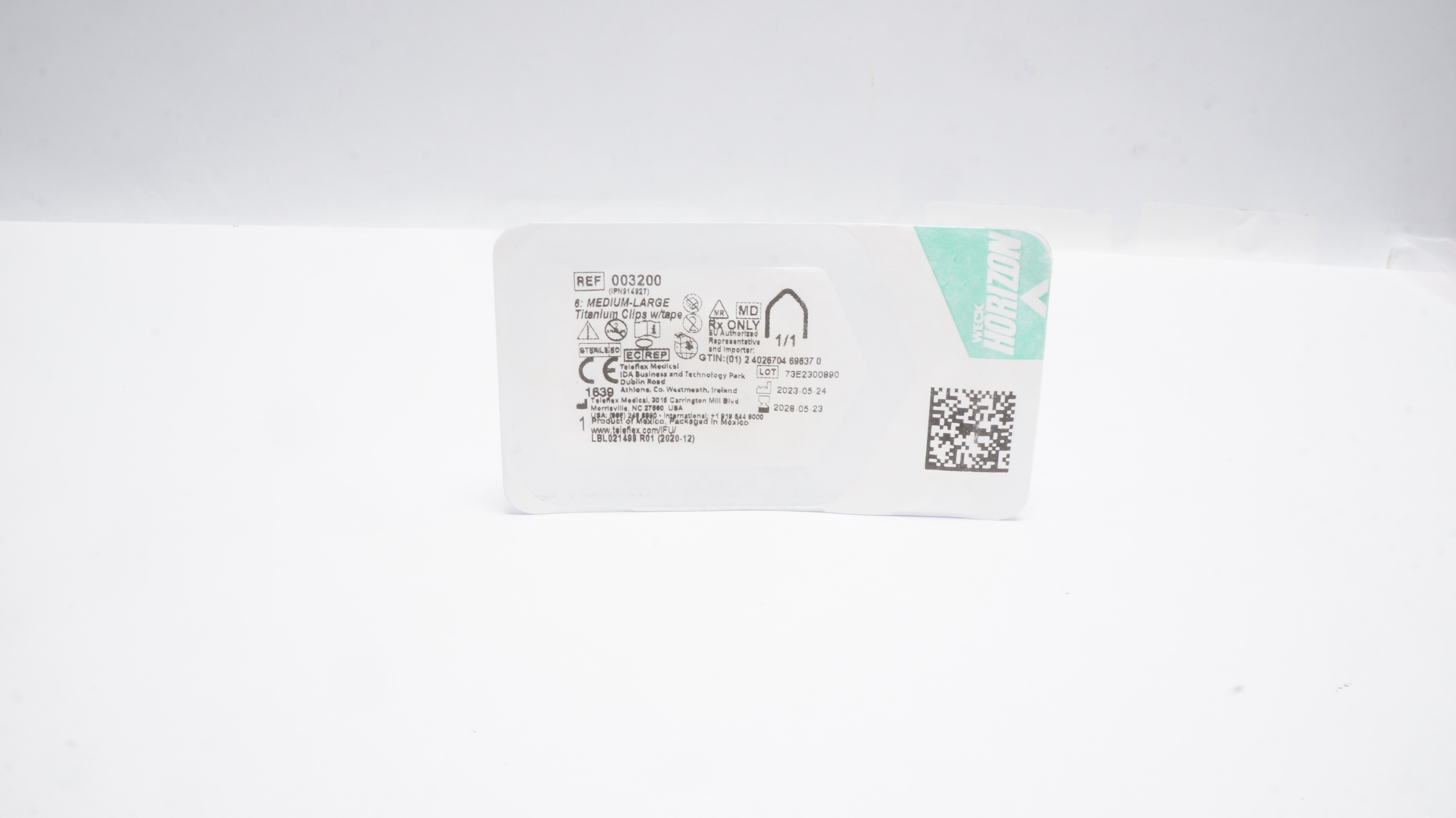 Teleflex 003200 Weck Horizon 6 Medium-Large Titanium Clips with Tape