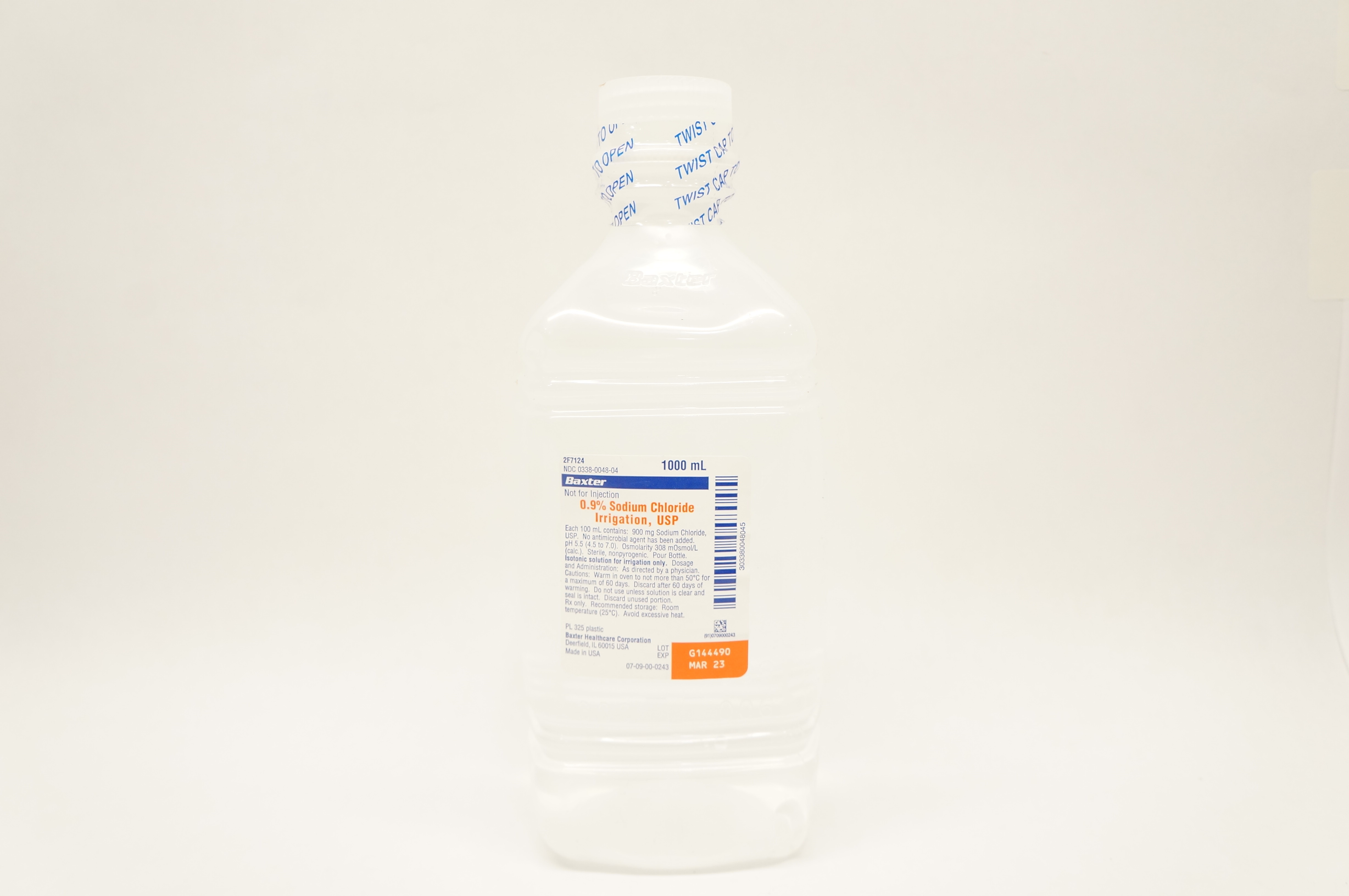 Baxter 2F7124 0.9% Sodium Chloride Irrigation USP 1000 mL Bottle