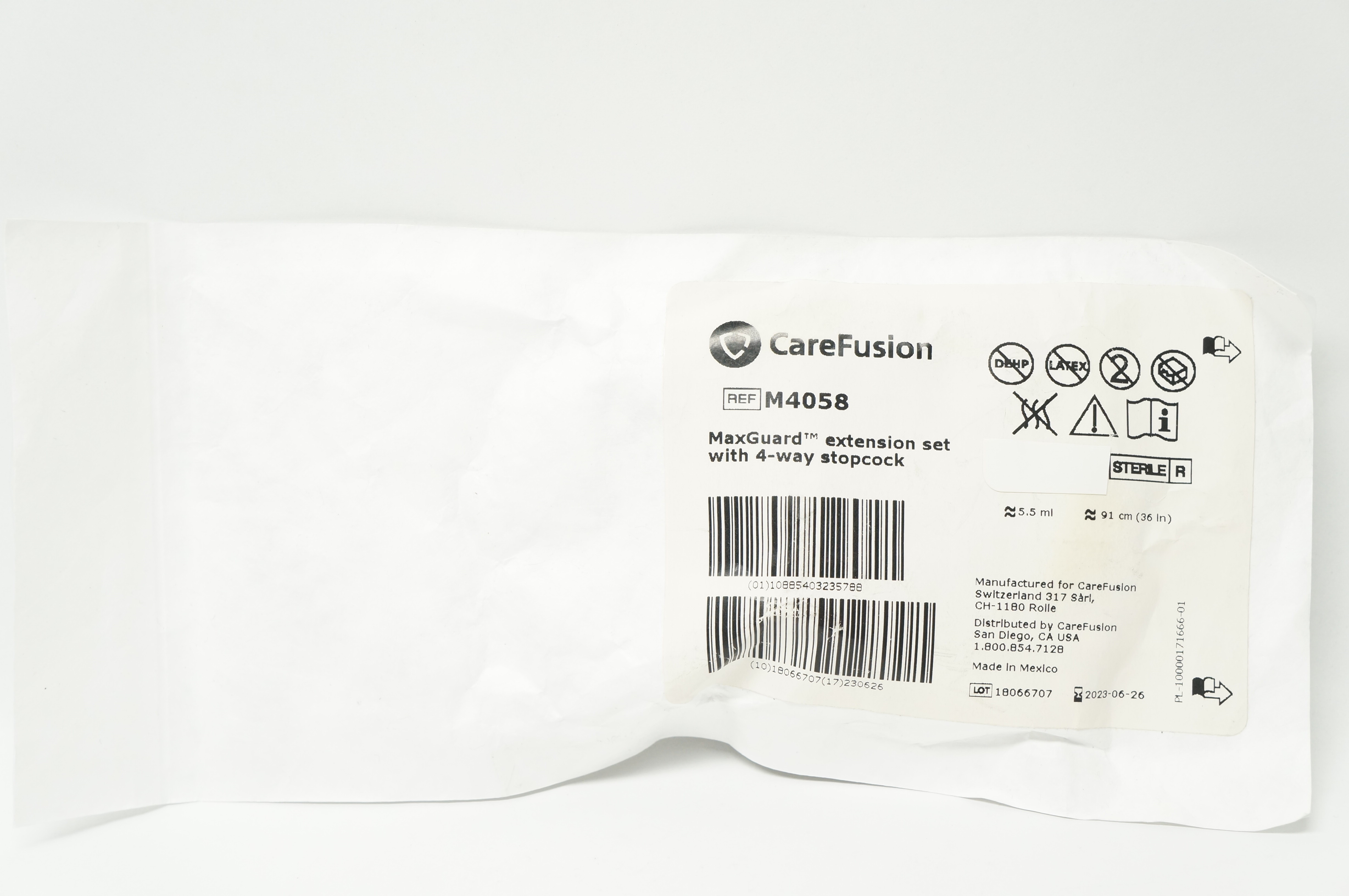 CareFusion M4058 MaxGuard Extension Set with 4-Way Stopcock 36inch x 5.5ml