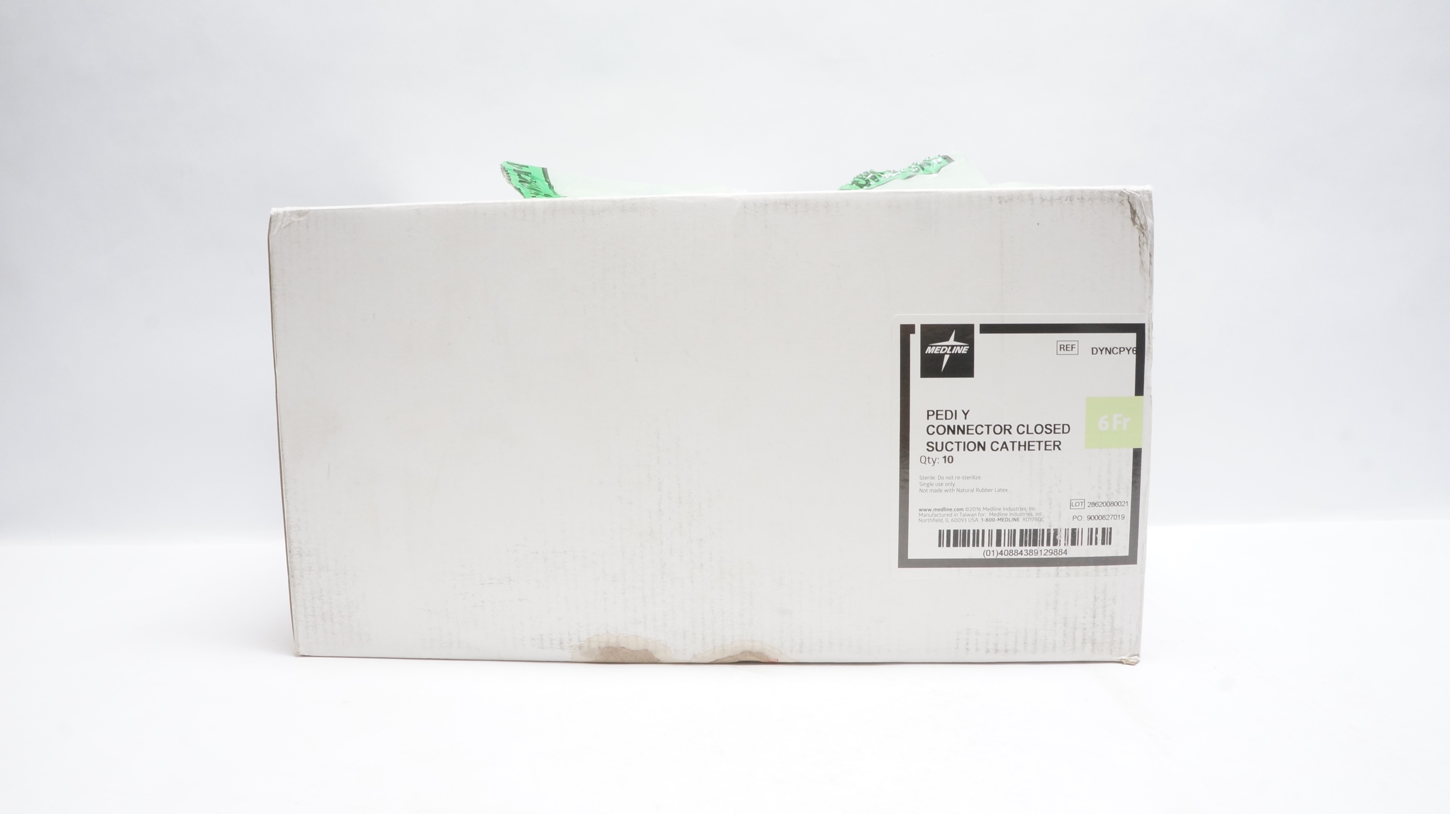 Medline DYNCPY6 PEDI Y Connector Closed Suction Catheter 6F - Box of 10