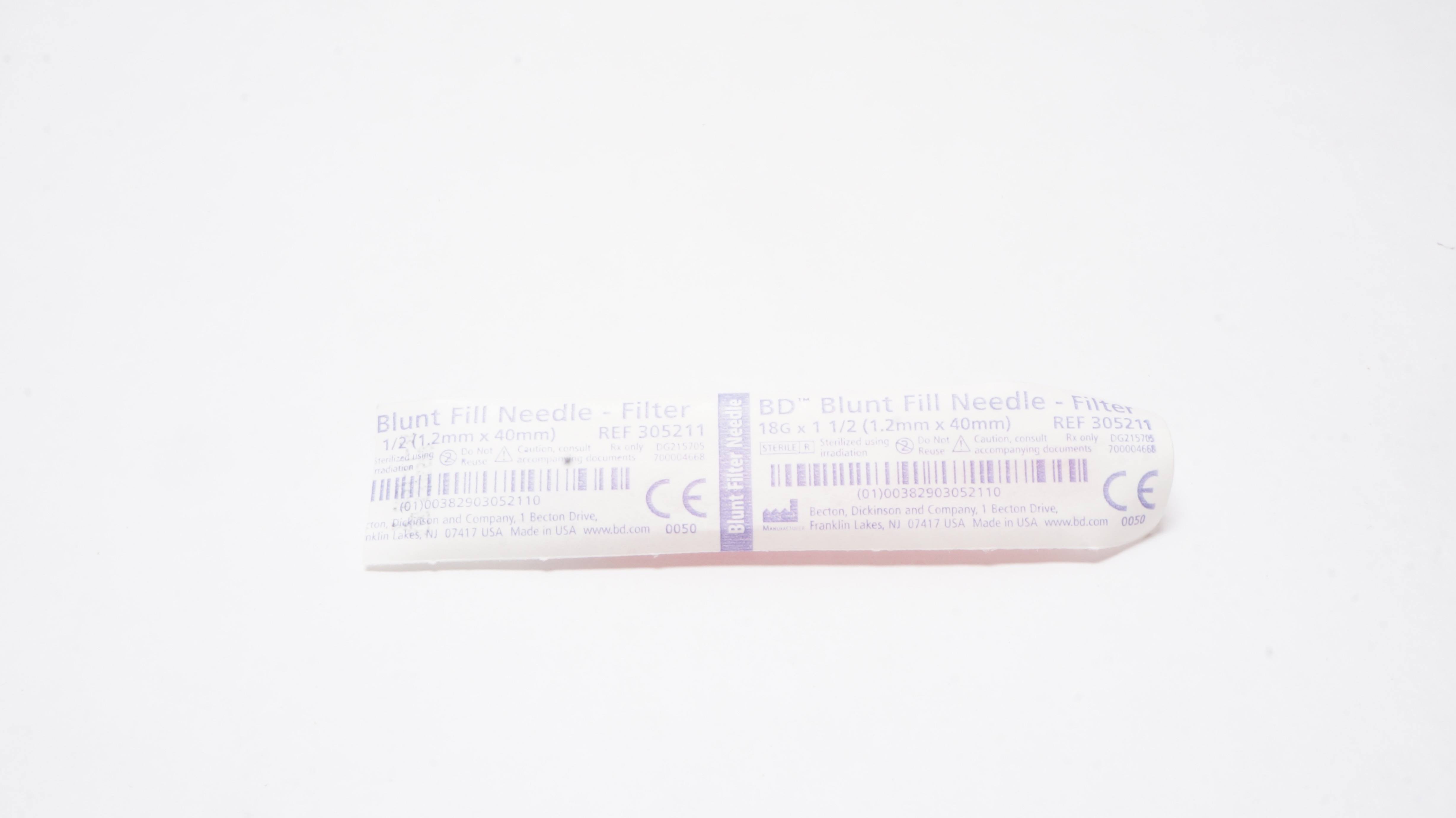 BD 305211 Blunt Fill Ndle with Filter 18G x 1-1/2inch