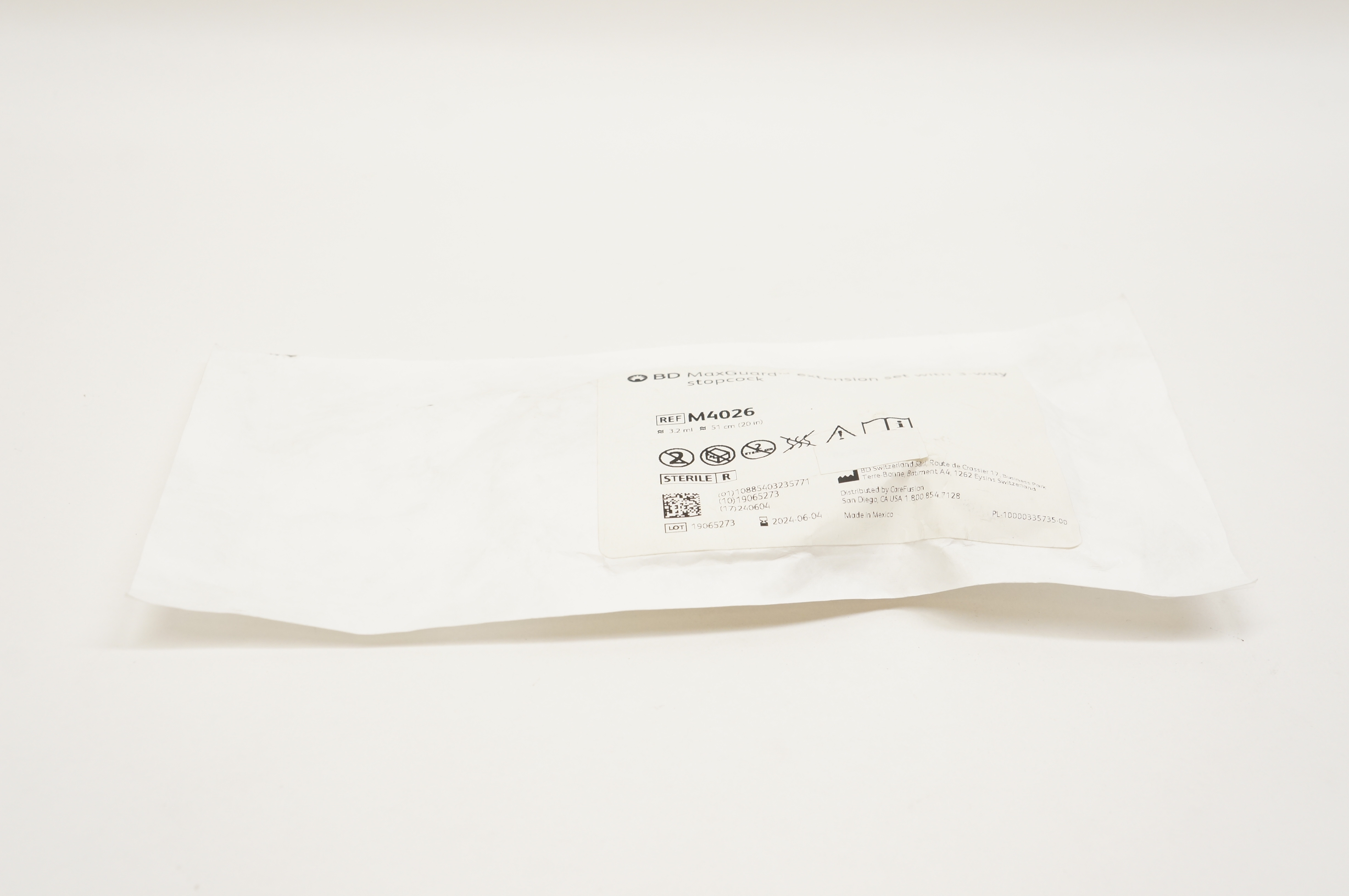 BD M4026 MaxGuard Extension Set with 3-Way Stopcock 20inch