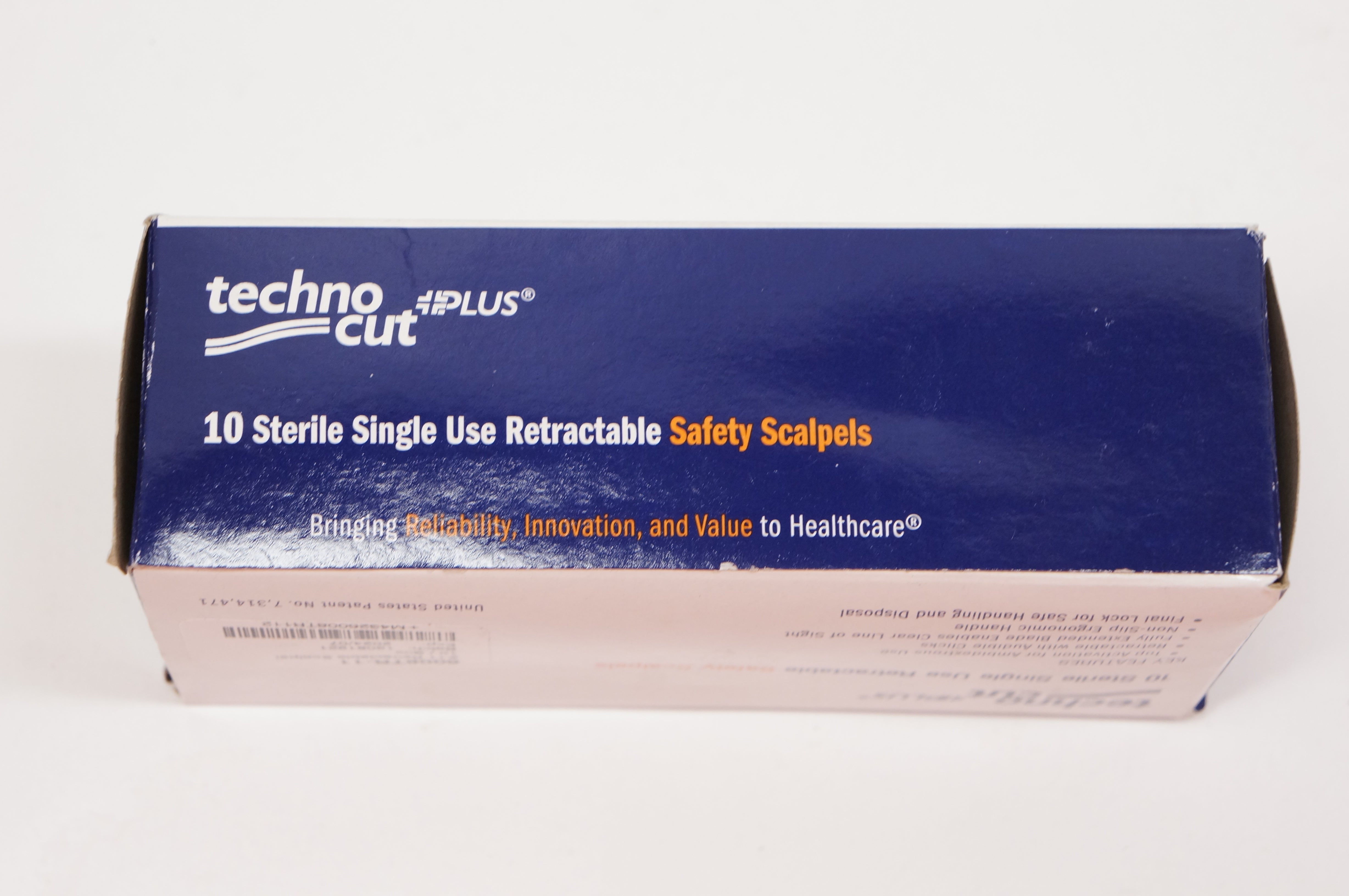 MYCO Medical 6008TR-11 Retractable Scalpel #11 - Box of 10