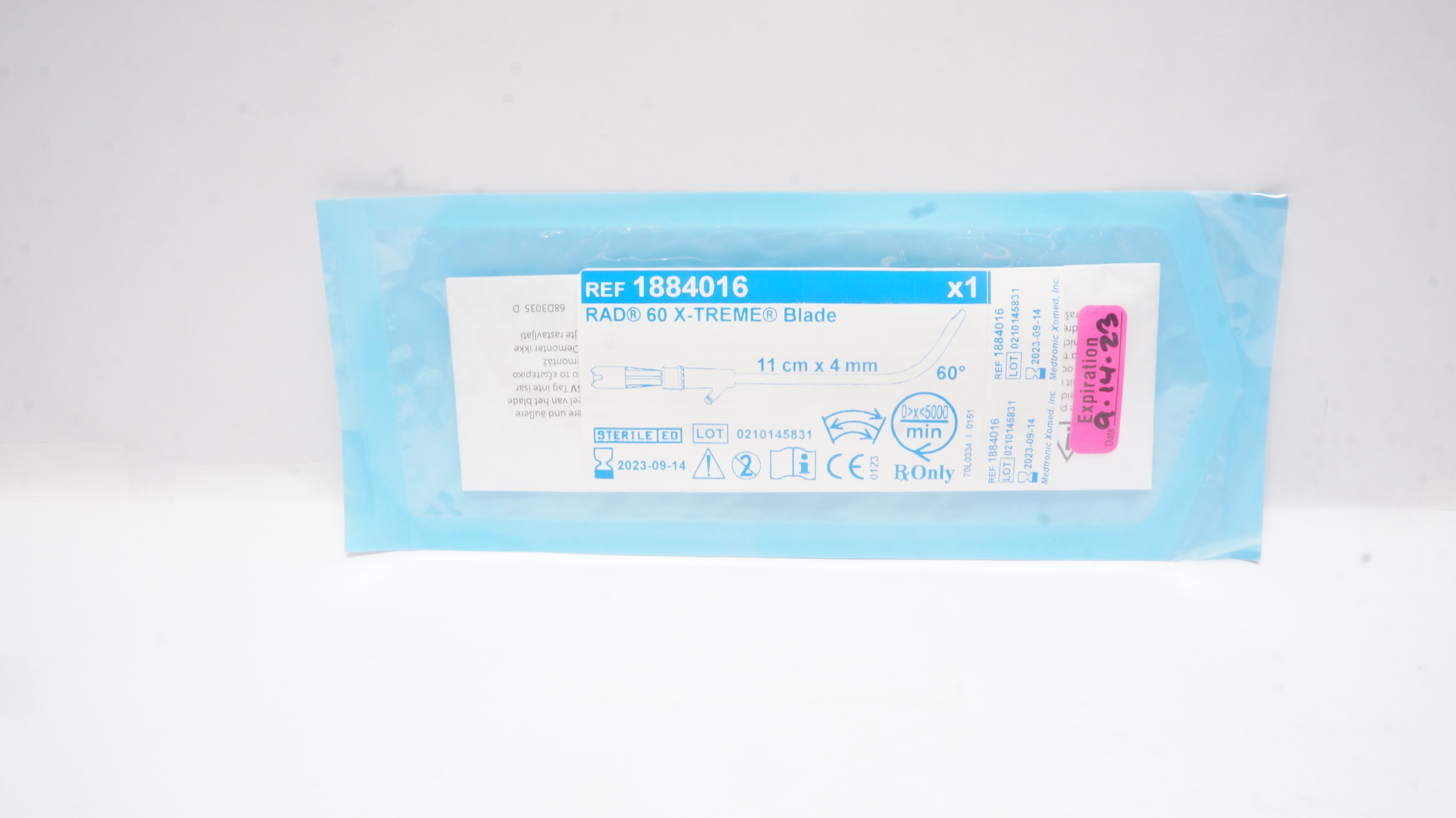Medtronic 1884016HR RAD 60 Blade 11cm x 4 mm, 60 degree 0>x<5000/min