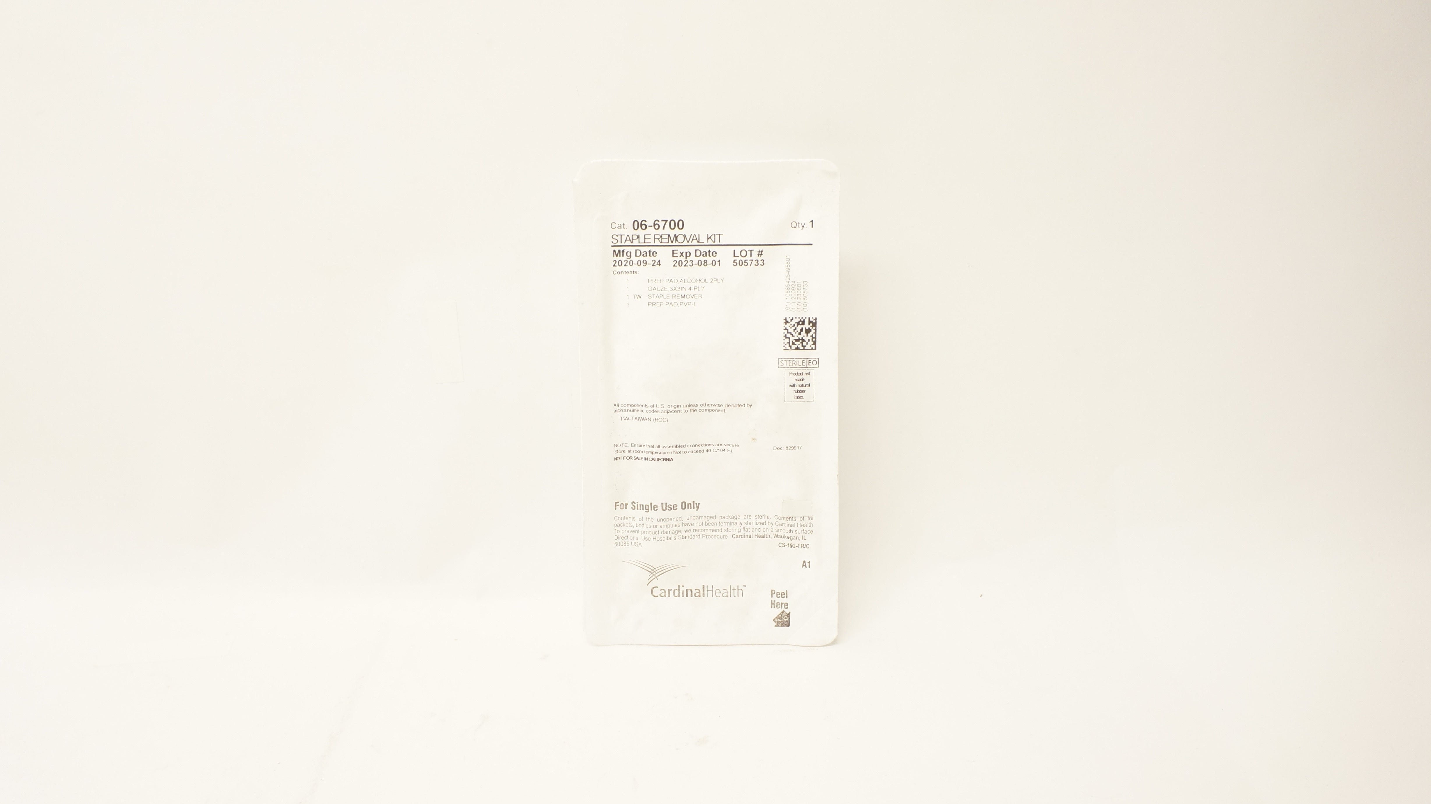 Cardinal Health 06-6700 Sterile Staple Removal Kit