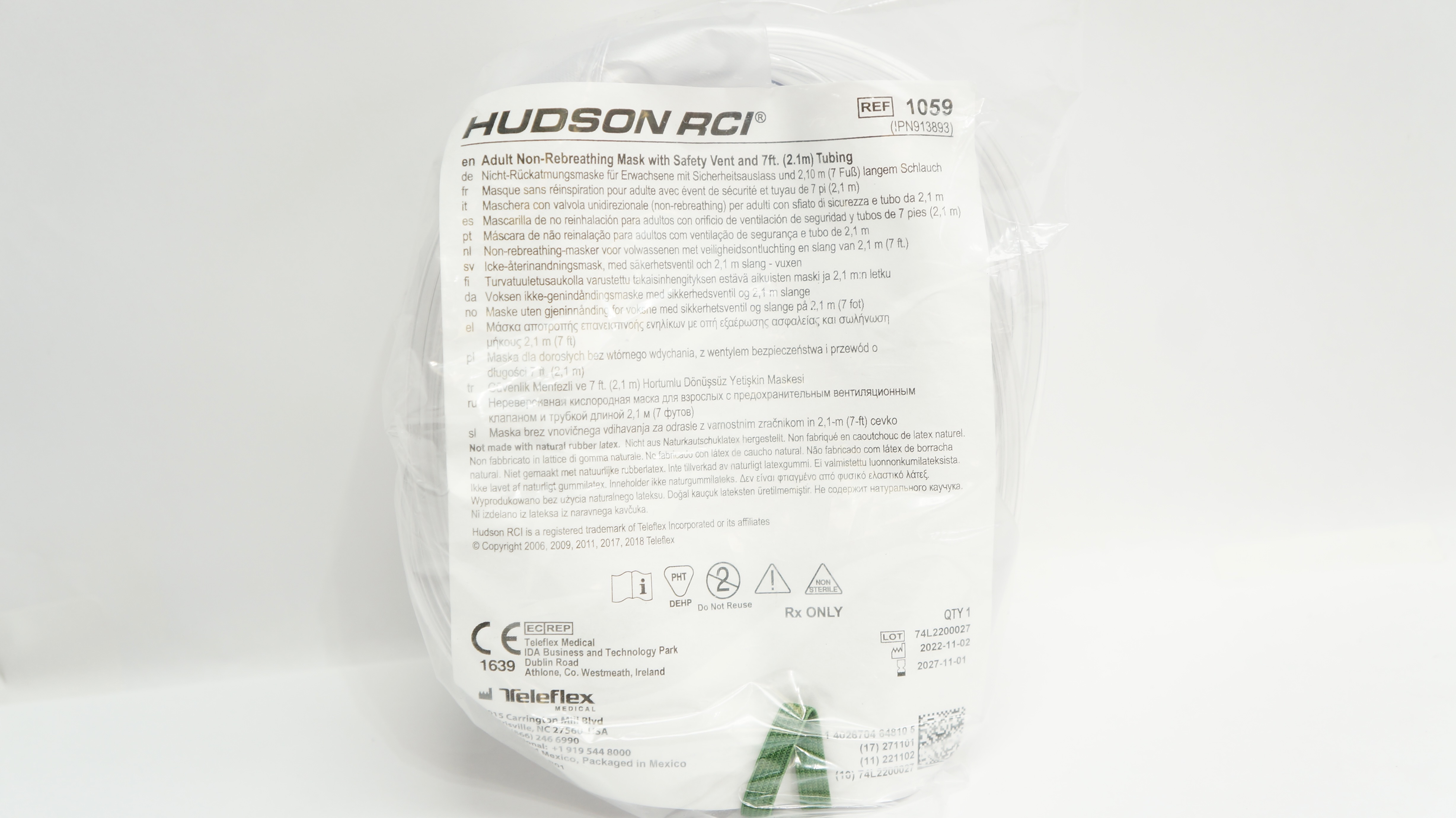 Teleflex 1059 Hudson RCI Adult Non-Rebreathing Mask w/Safety Vent & 7 ft. Tubing