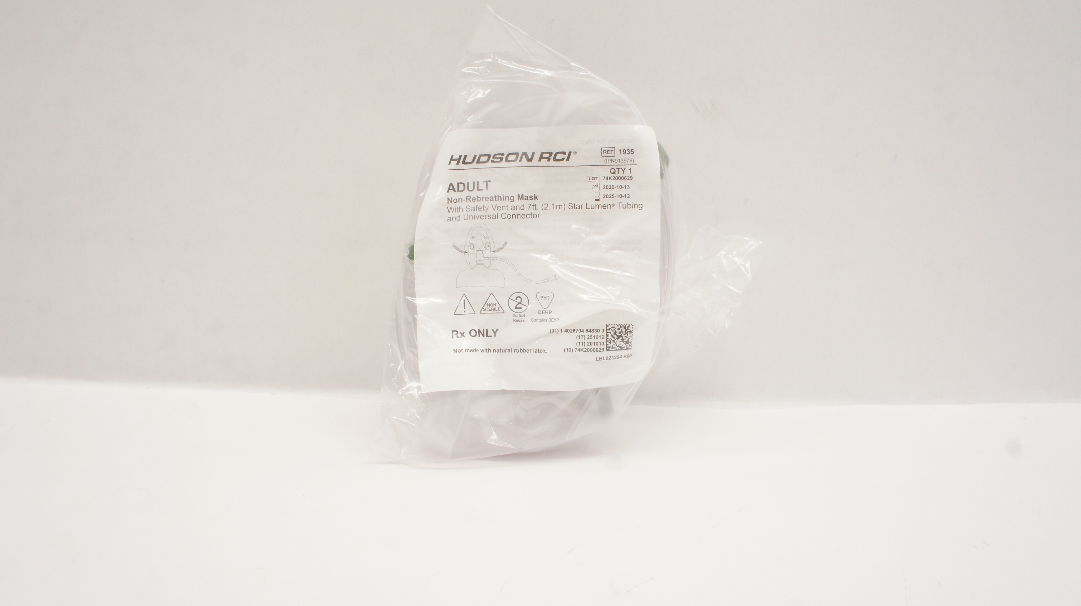 Hudson RCI 1935 Adult Non-Rebreathing Mask With Safety Vent & 7Ft. Tubing