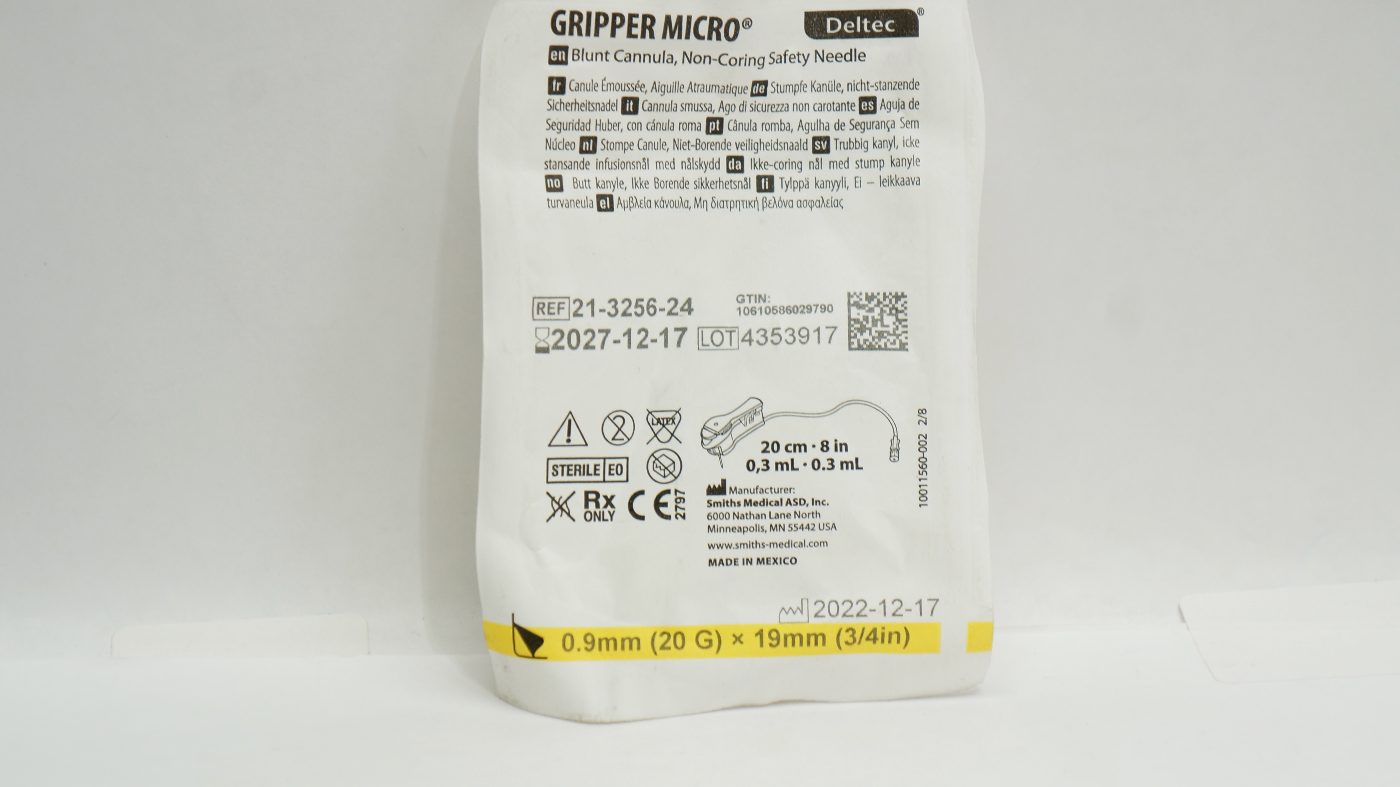 Smiths Medical 21-3256-24 Gripper Micro Blunt Cannula Safety Ndle 20G x 3/4 inch