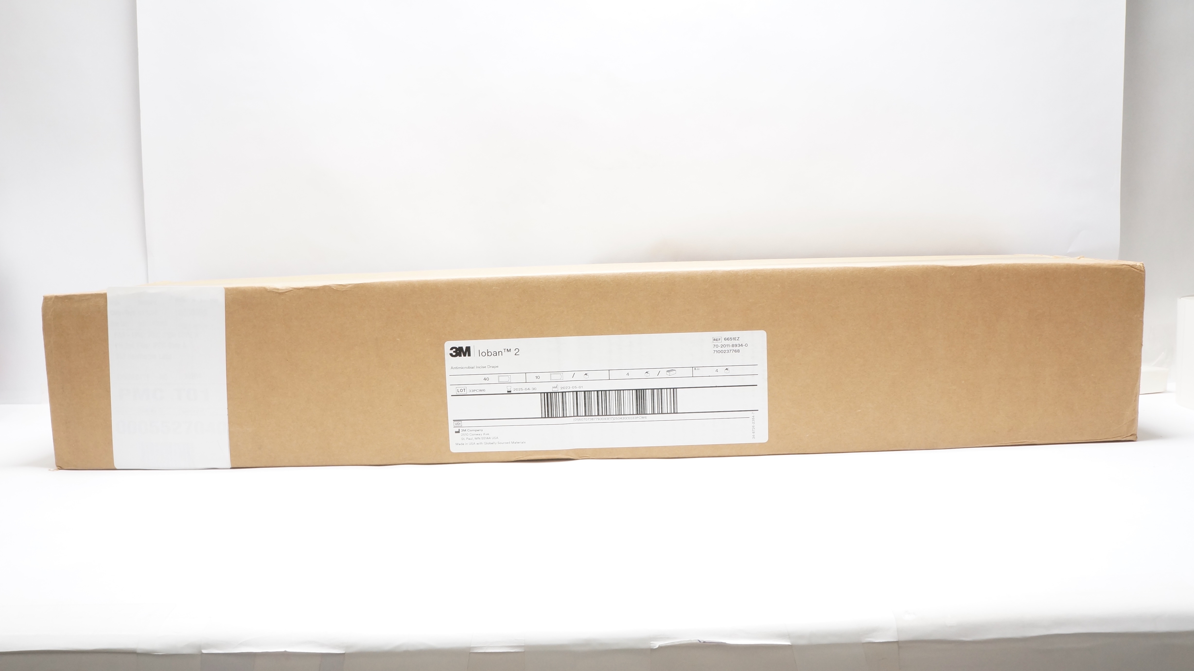 3M 6651EZ Loban 2 Antimicrobial Incise Drape 23 inch x 33 inch - Case of 40