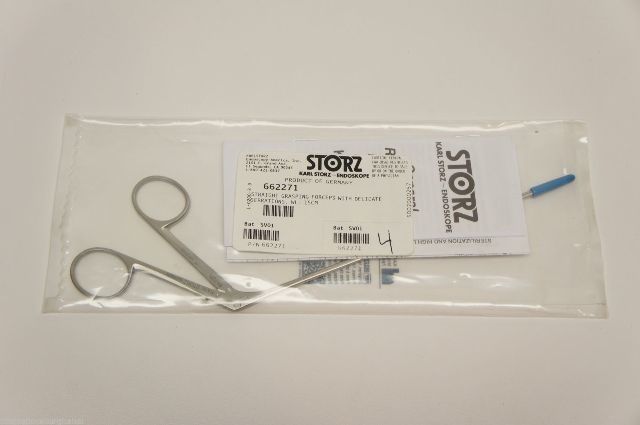 Karl Storz 662271 Straight Grasping Forceps With Delicate Serrations WL 15cm