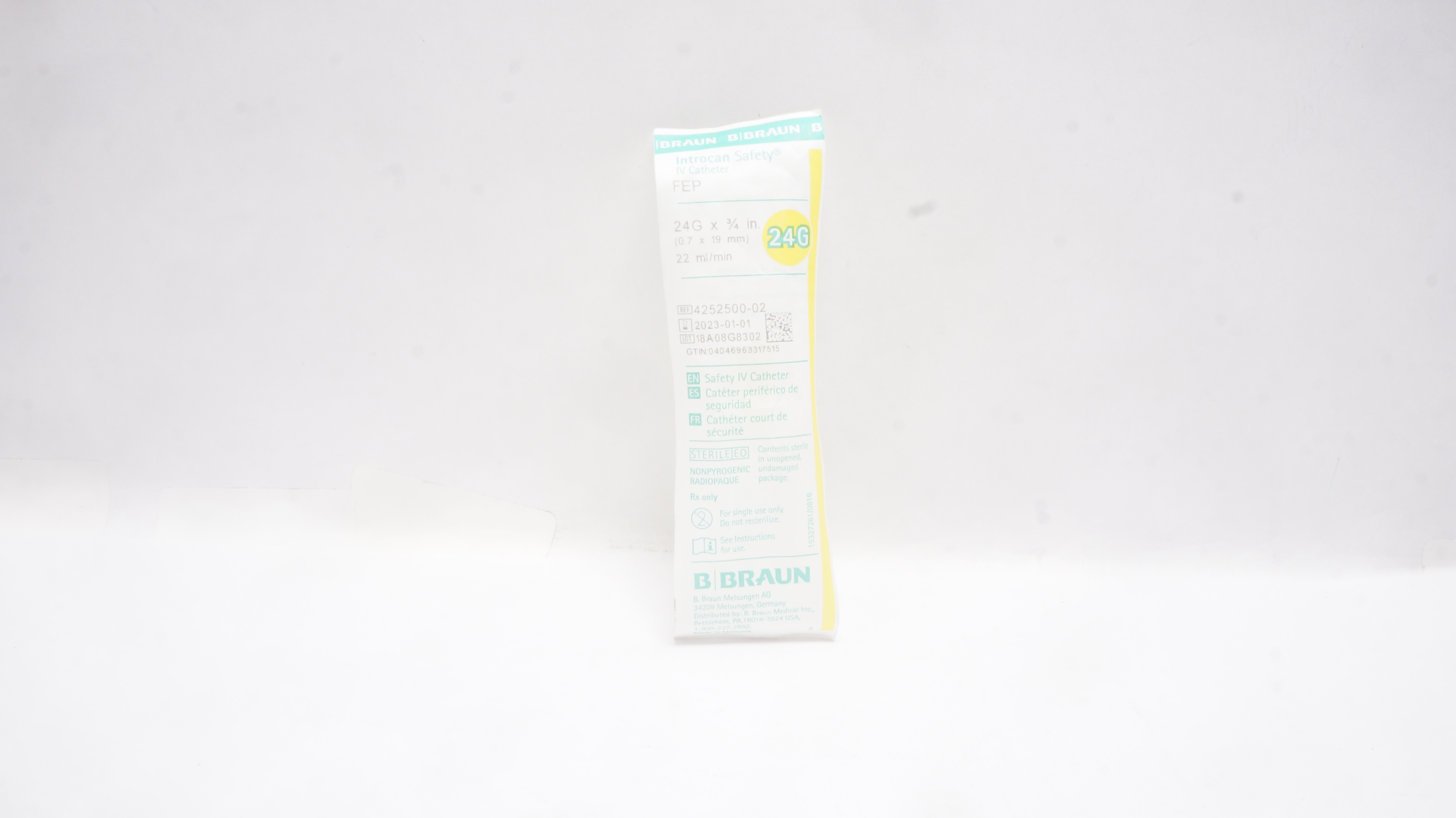 Braun 4252500-02 Introcan Safety IV Cath. 24G x 3/4 inch x 22 mL/min (x)