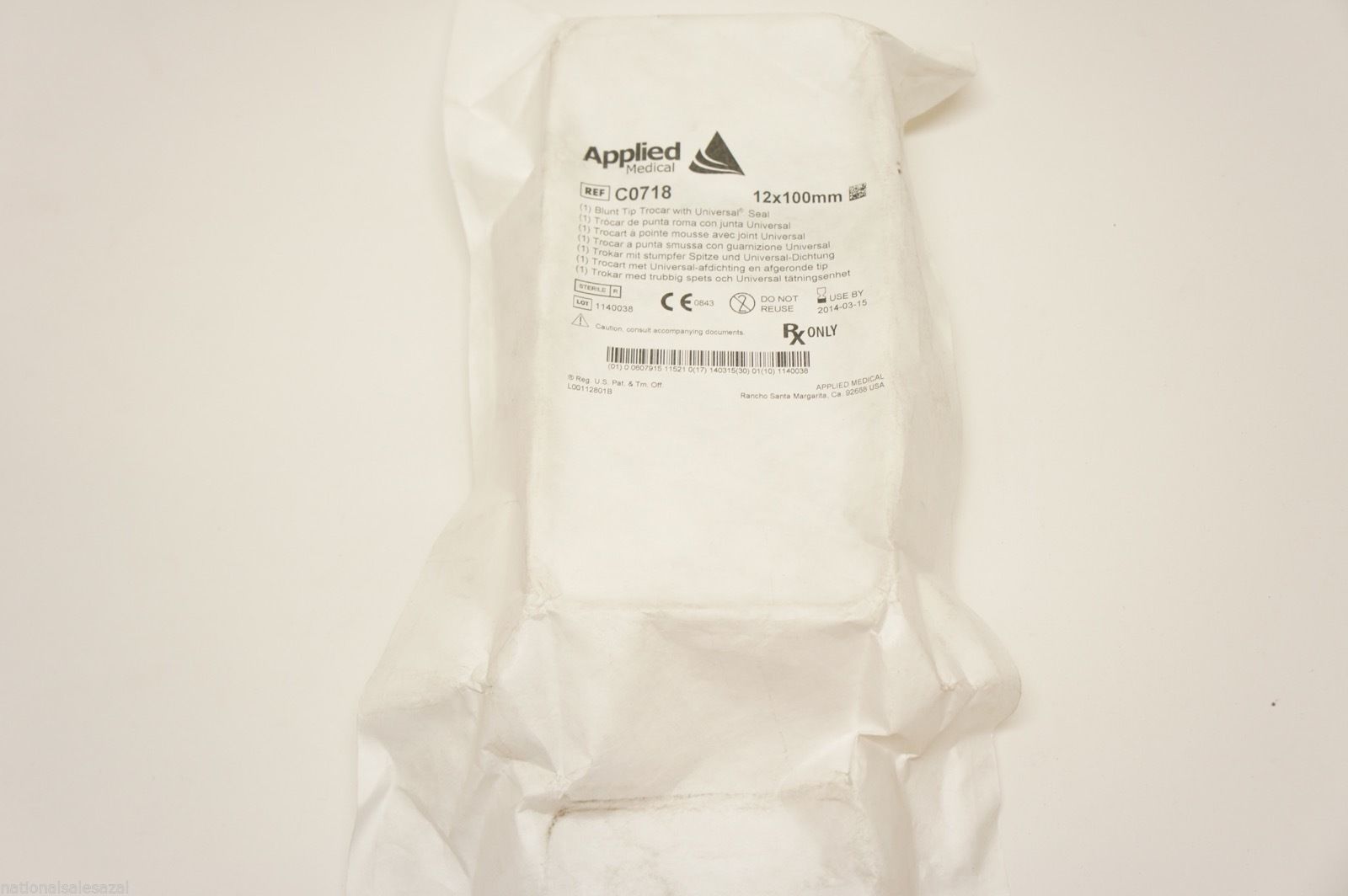 C0718 ~ Applied Medical Blunt Tip Trocat with Universal Seal 12x100mm (x)