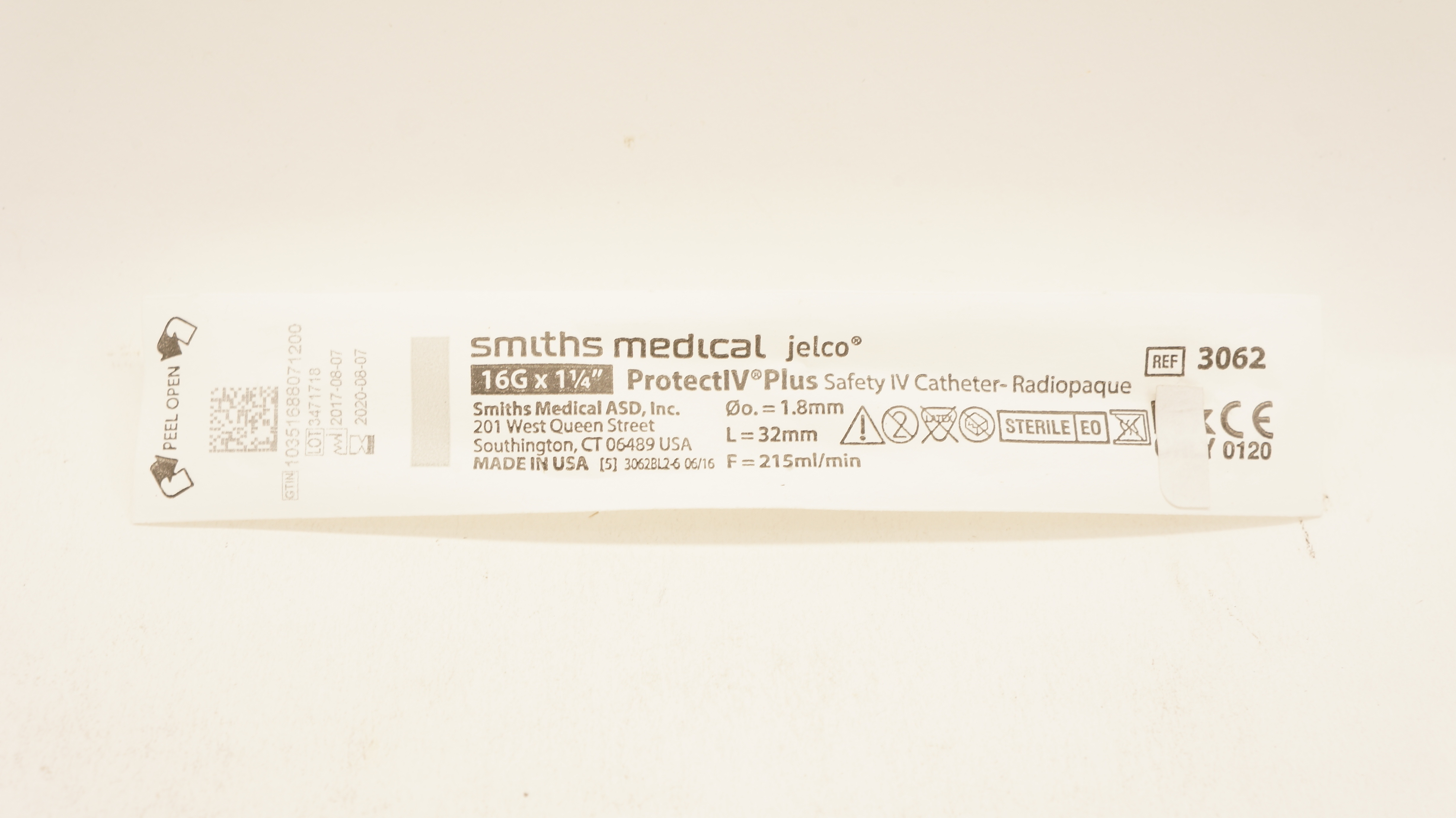 Smiths Medical 3062 Jelco ProtectIV Plus Safety IV Cath16Gx1-1/4 inch (x)