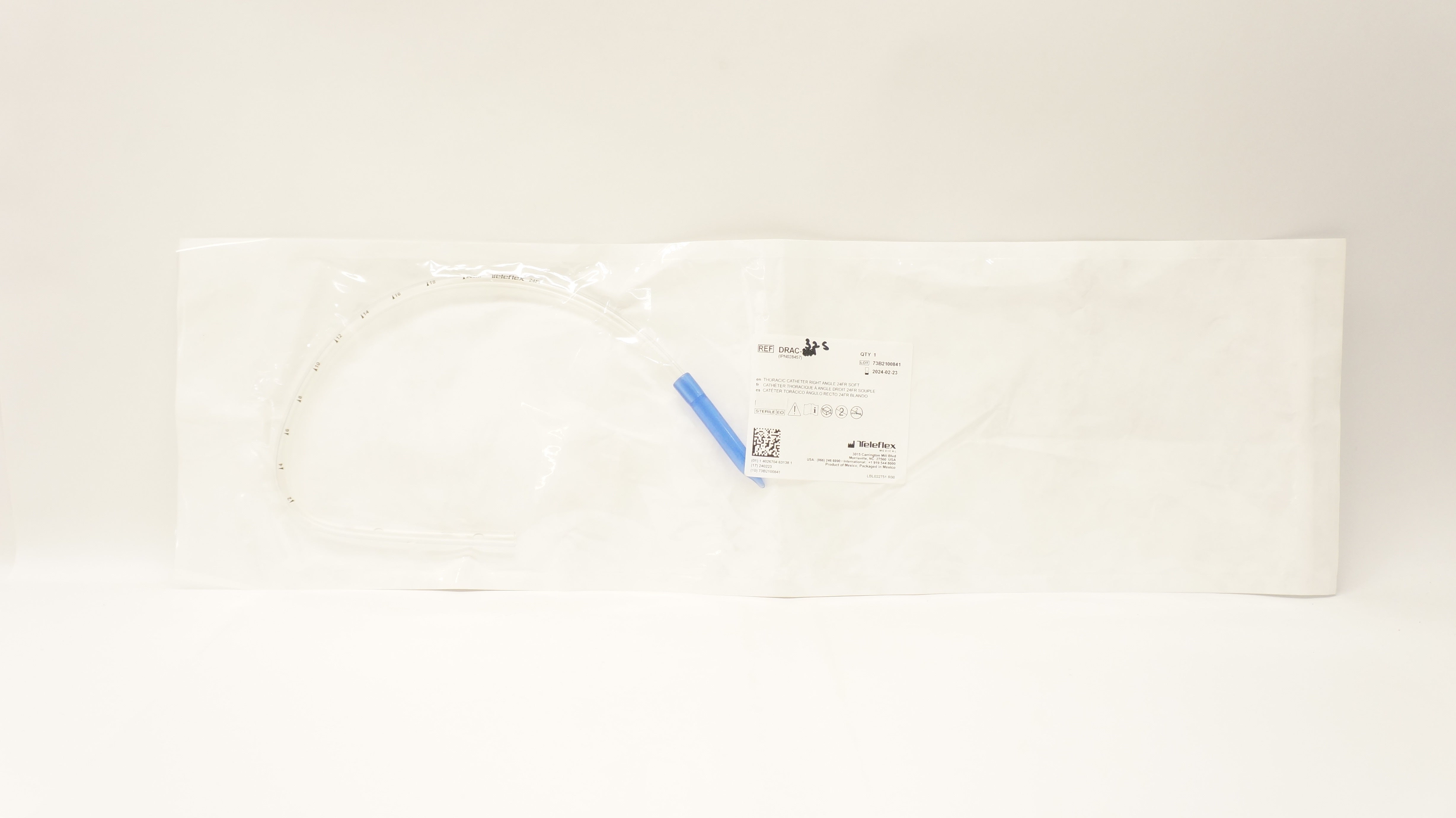 Teleflex DRAC-32S Thoracic Cath. Right Angle 32Fr. Soft