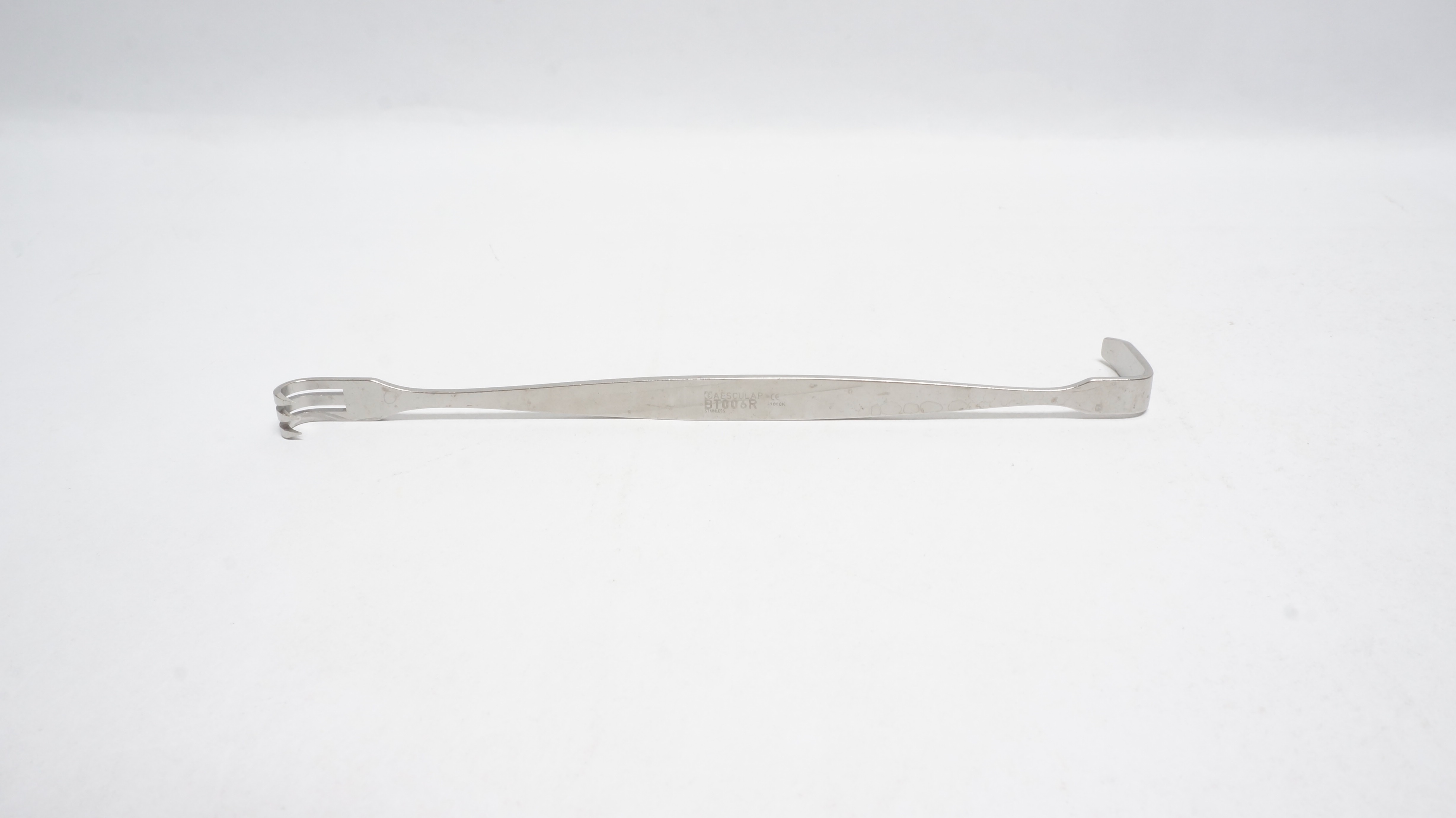 Aesculap BT006R Retractor