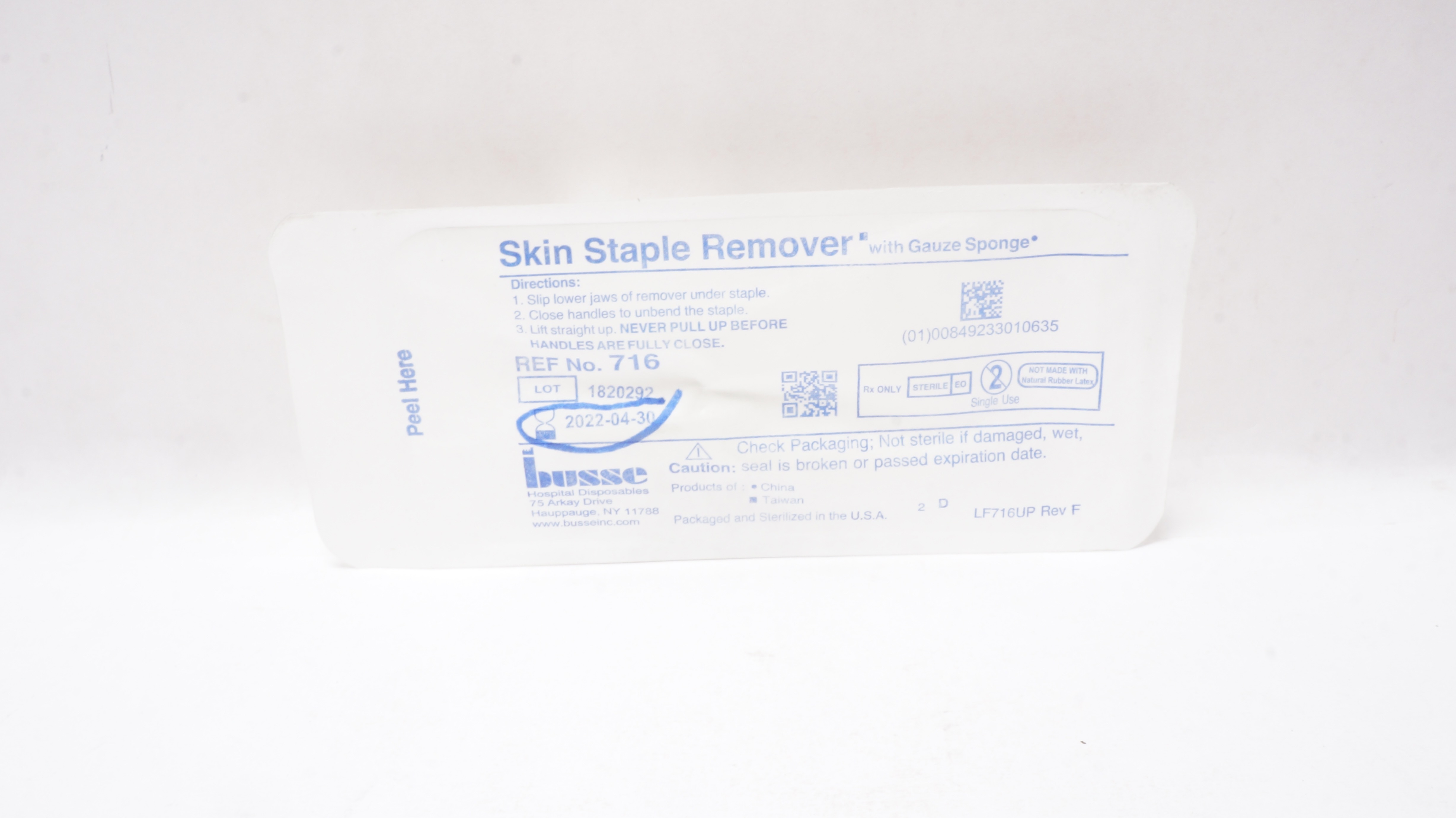 Busse 716 Skin Staple Remover With Gauze Sponge (x)