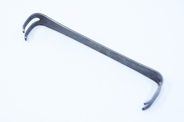 MAYO-COLLINS Retractor 6inch, Double End