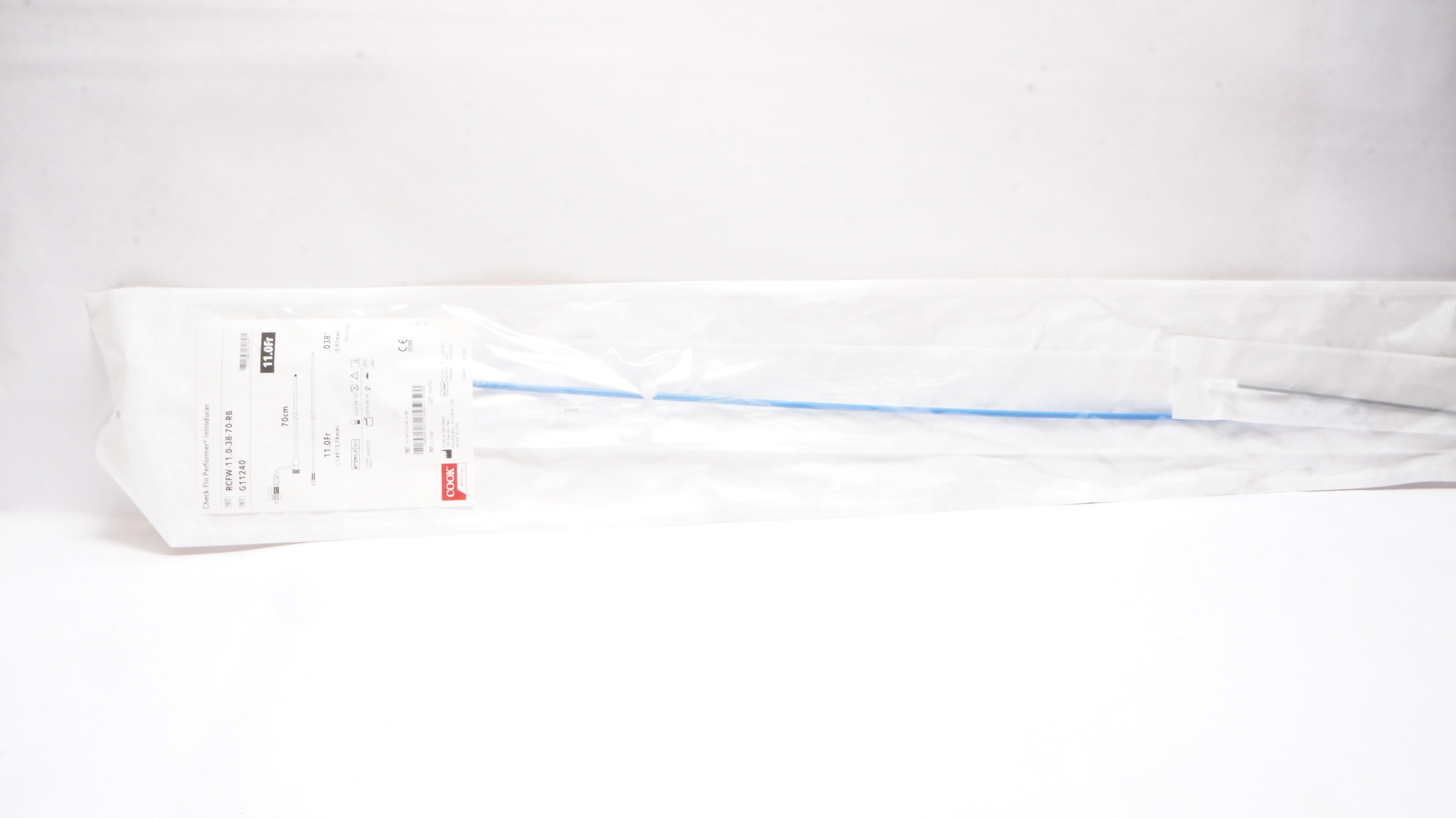 Cook Medical G11240 Check-Flo Performer Introducer 11.0Fr x .038inch x 70cm (x)
