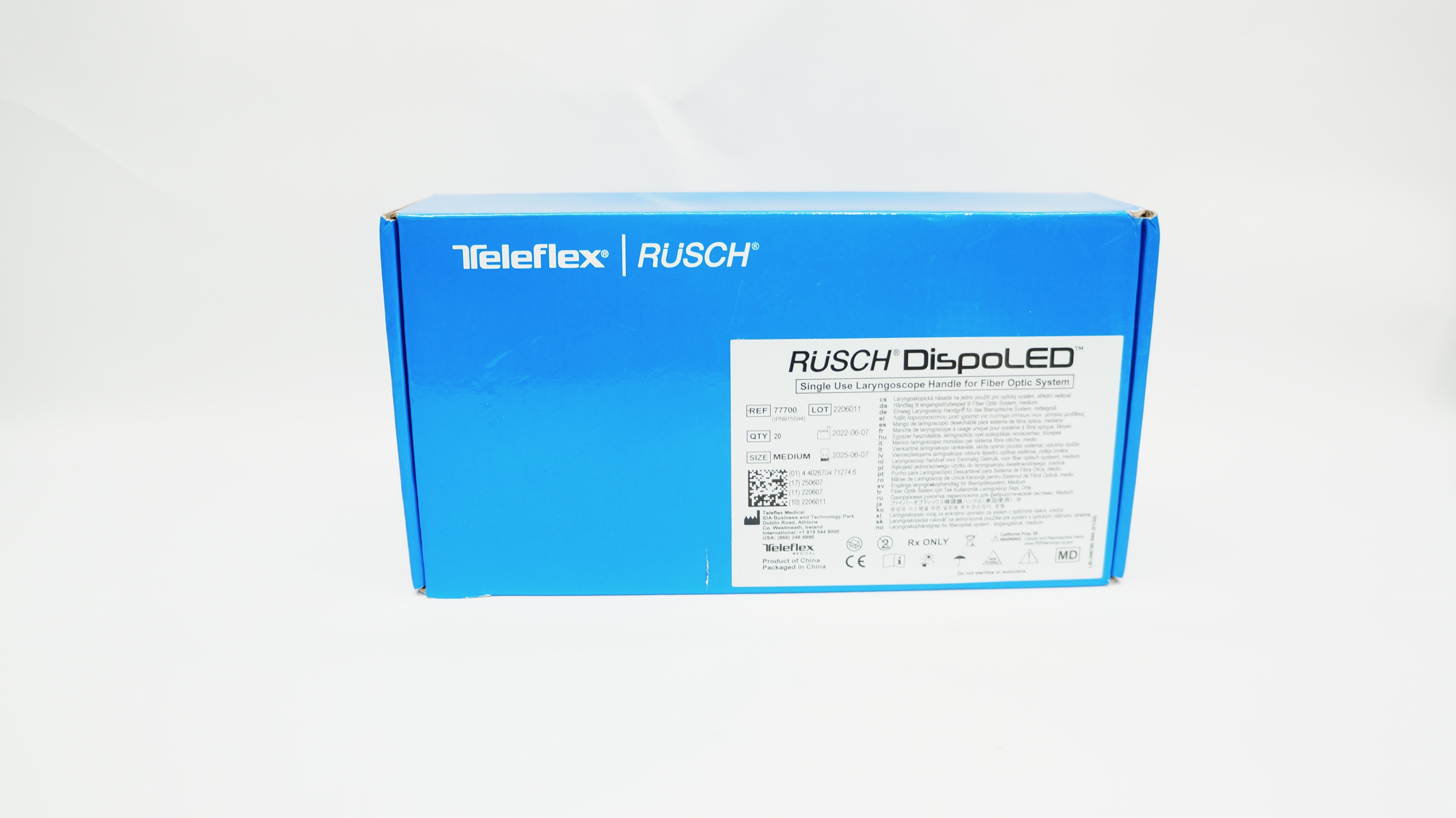 Teleflex 77700 Rusch DispoLED Laryngoscope Handle, Medium - Box of 20