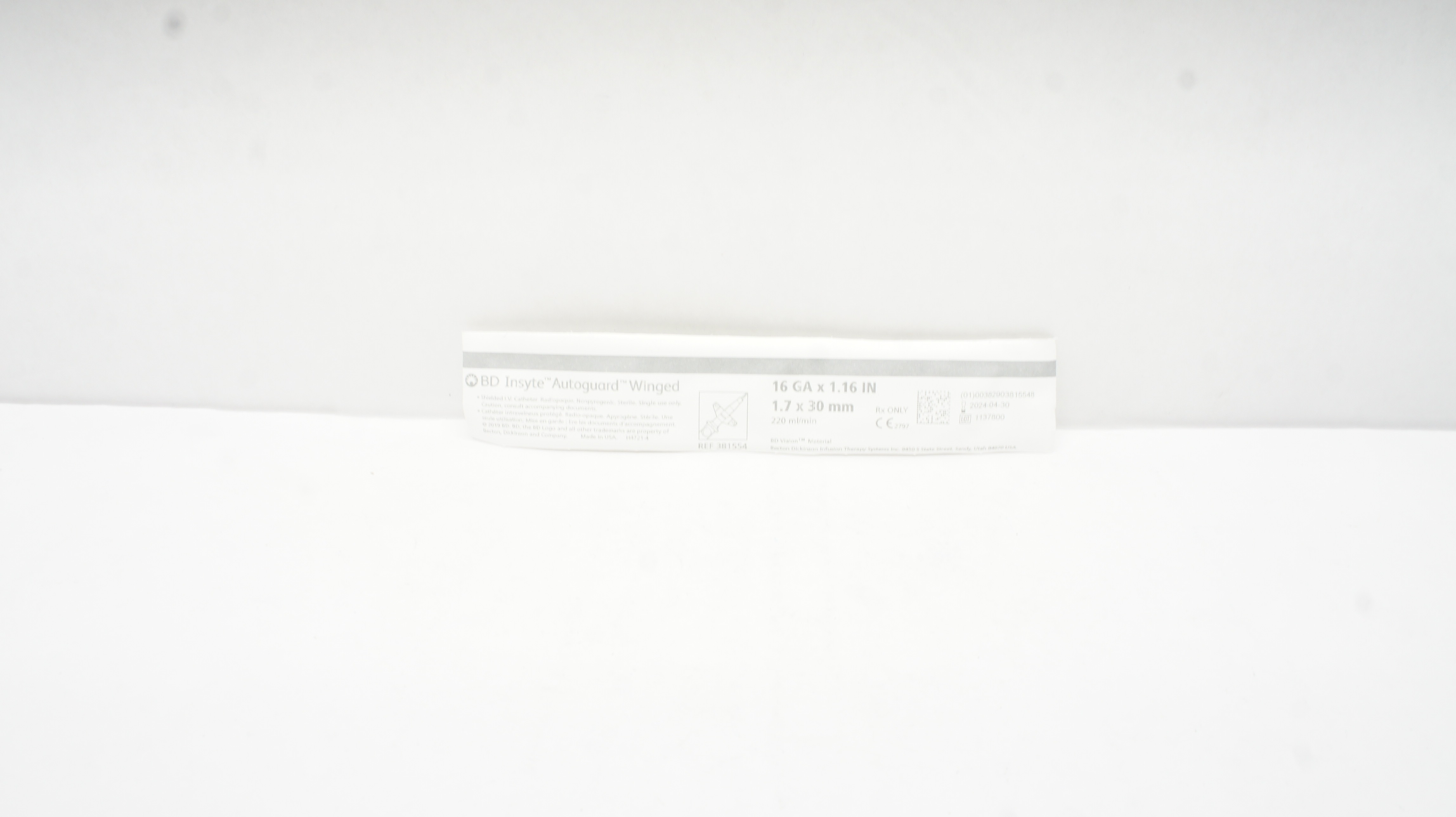 BD 381554 Insyte Autoguard Winged Shielded IV Cath. 16Ga x 1.16inch 220ml/min(x)