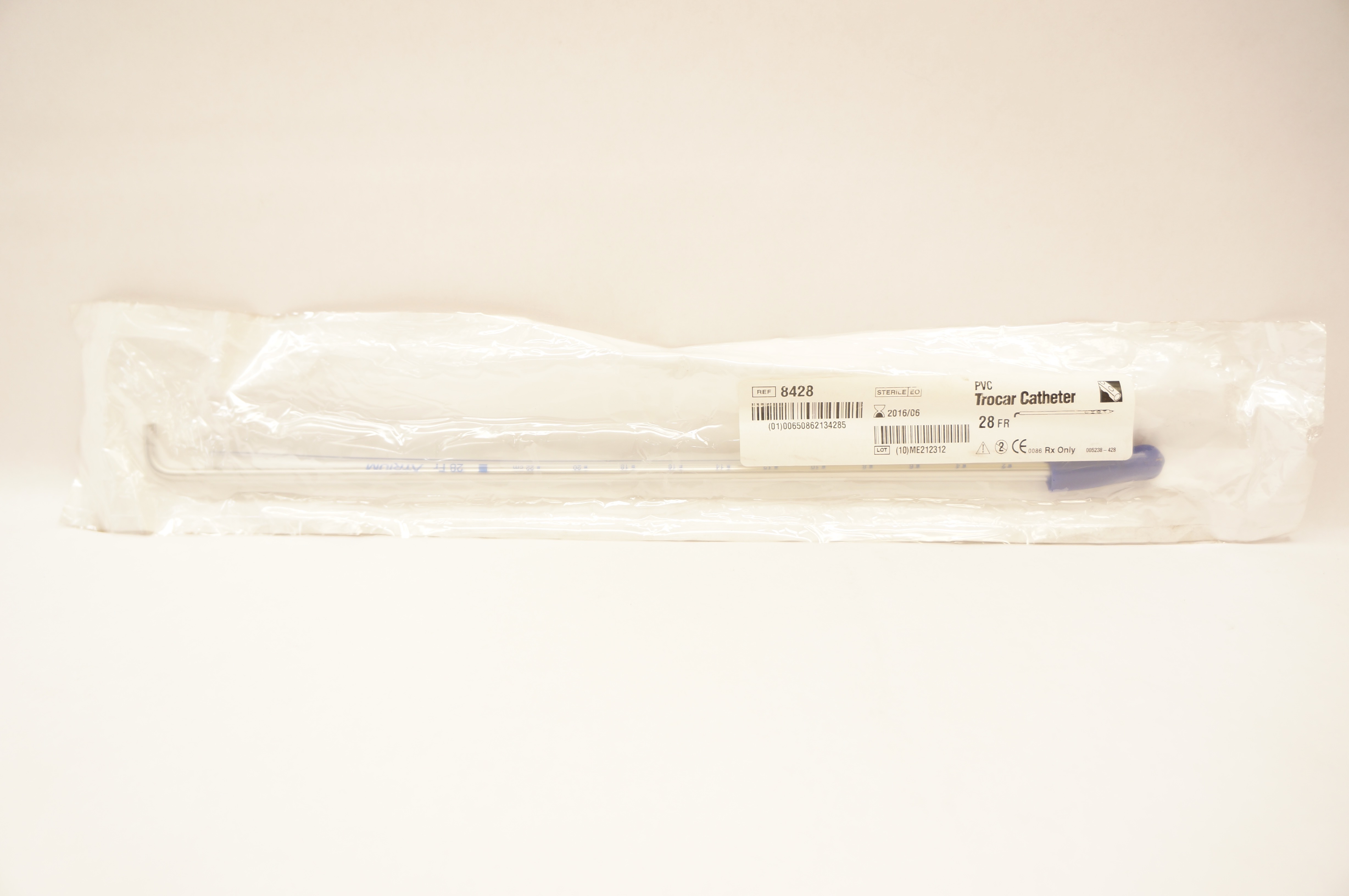 Atrium 8428 PVC Trocar Cath. 28Fr (x)