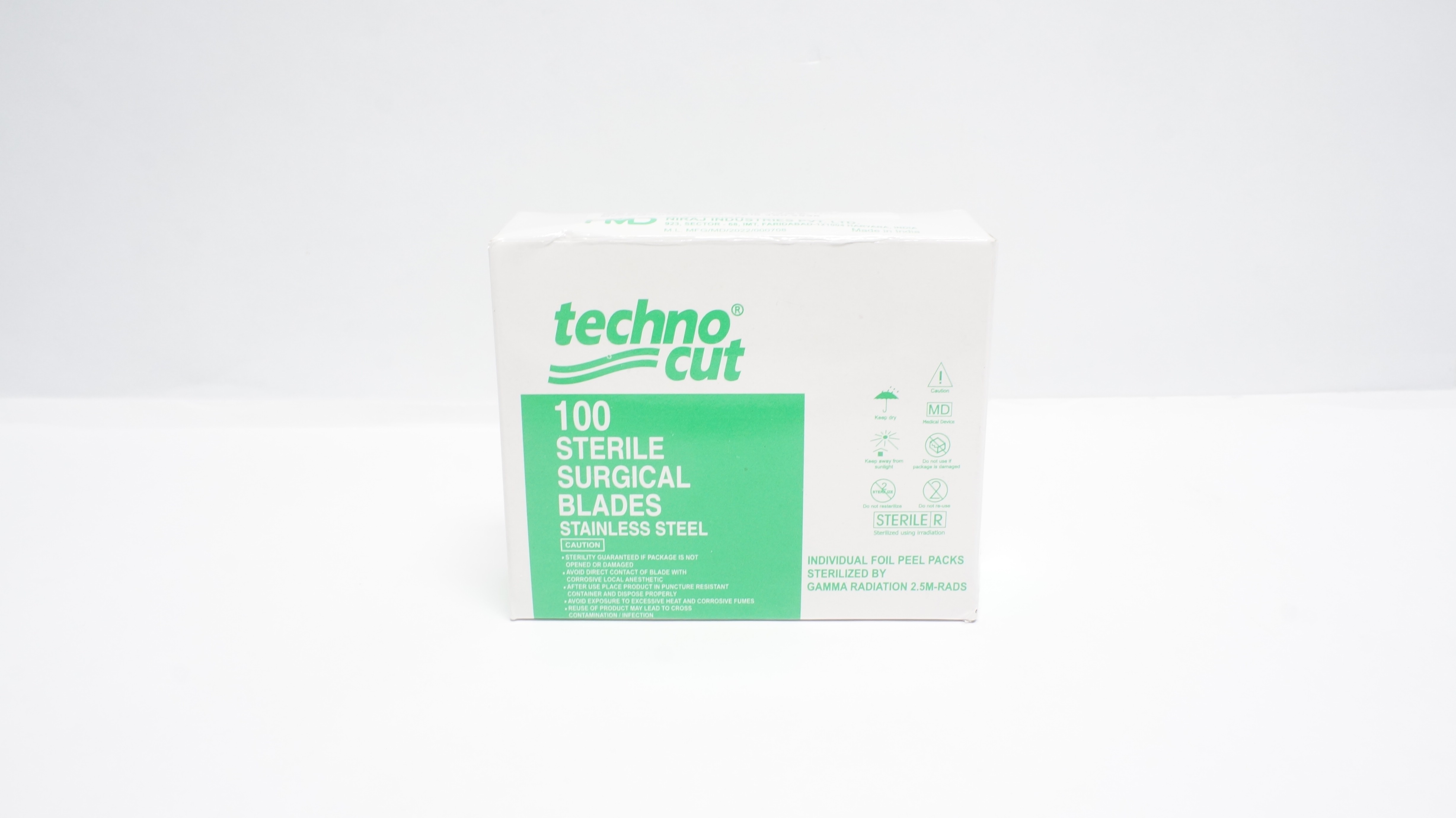 Niraj Industries 03749 Techno Cut Surgical Sterile Blades #10 - Box of 100