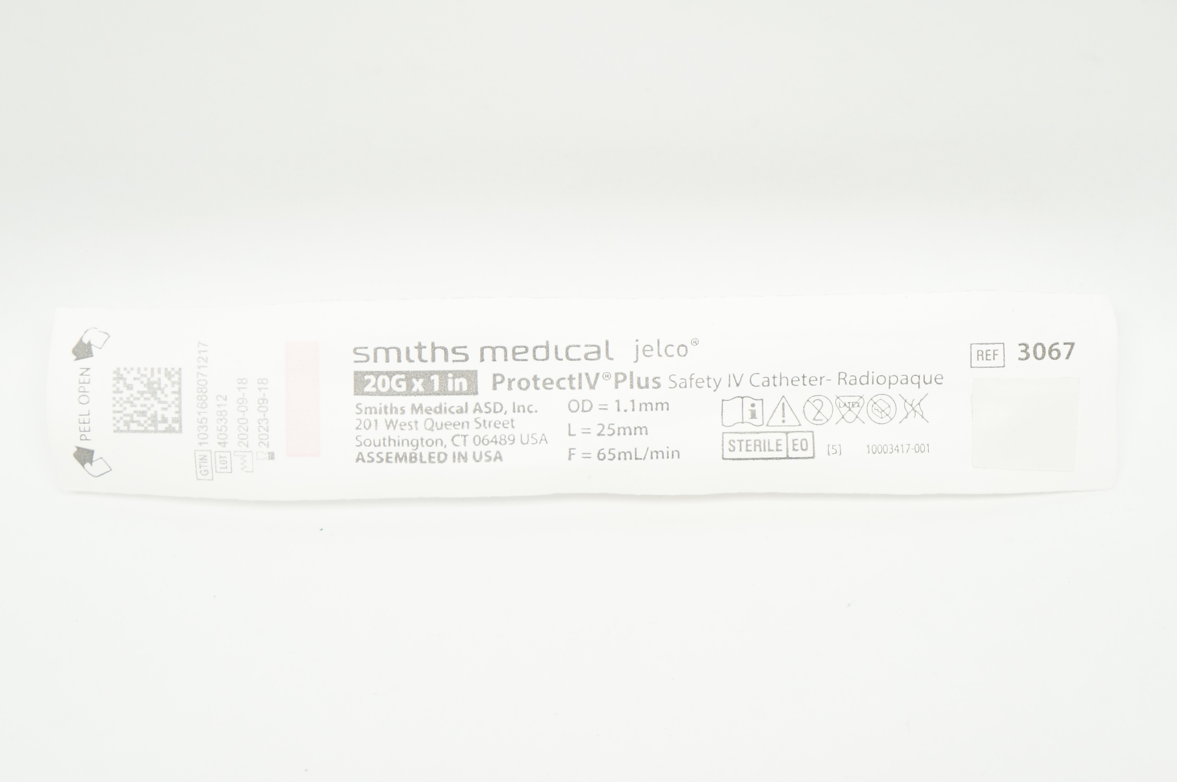 Smiths Medical 3067 Protect IV Plus Safety Cath. Radiopaque 20G x 1inch