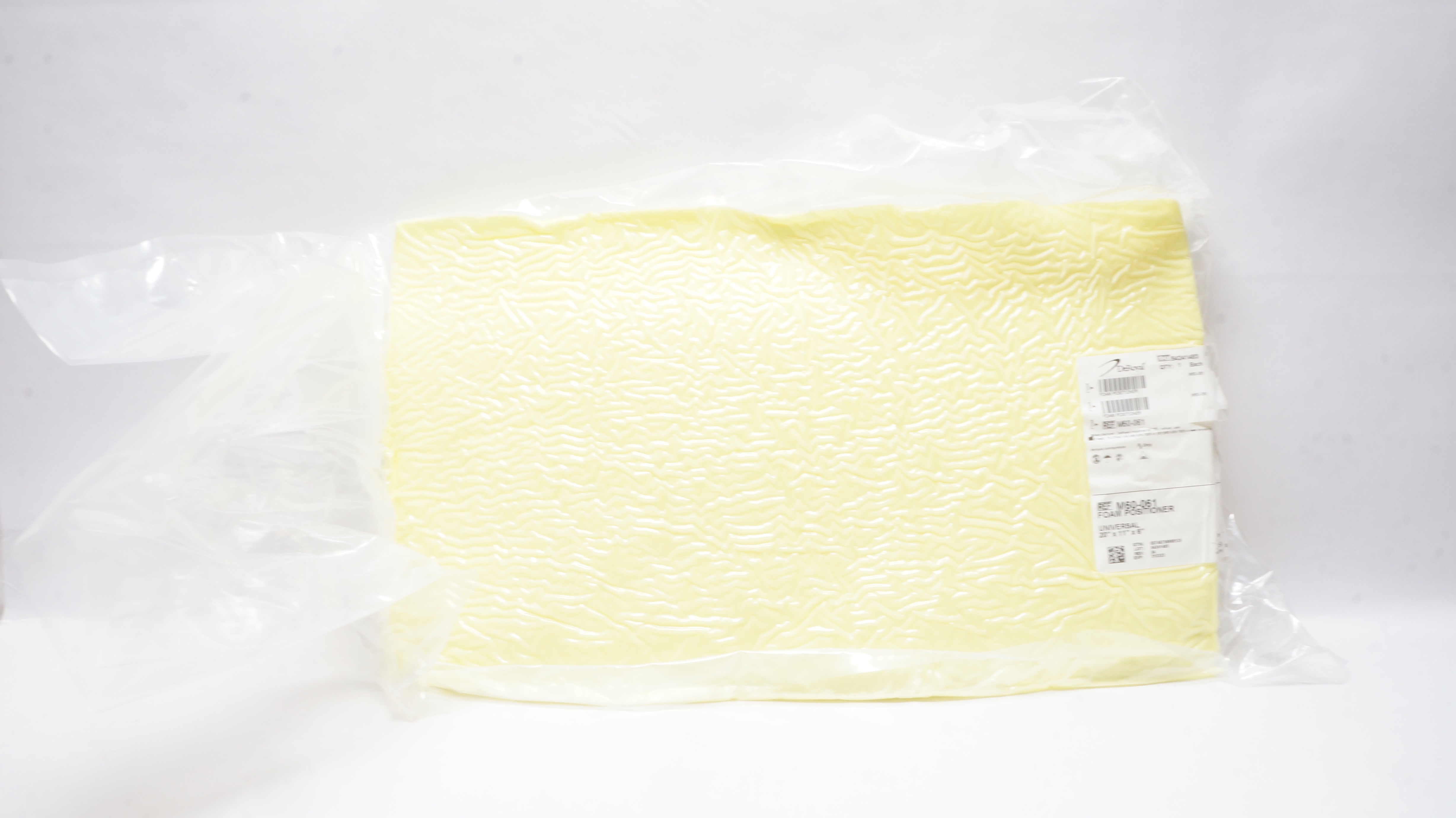 DeRoyal M60-061 Foam Positioner Universal 20 inch x 11 inch x 6 inch