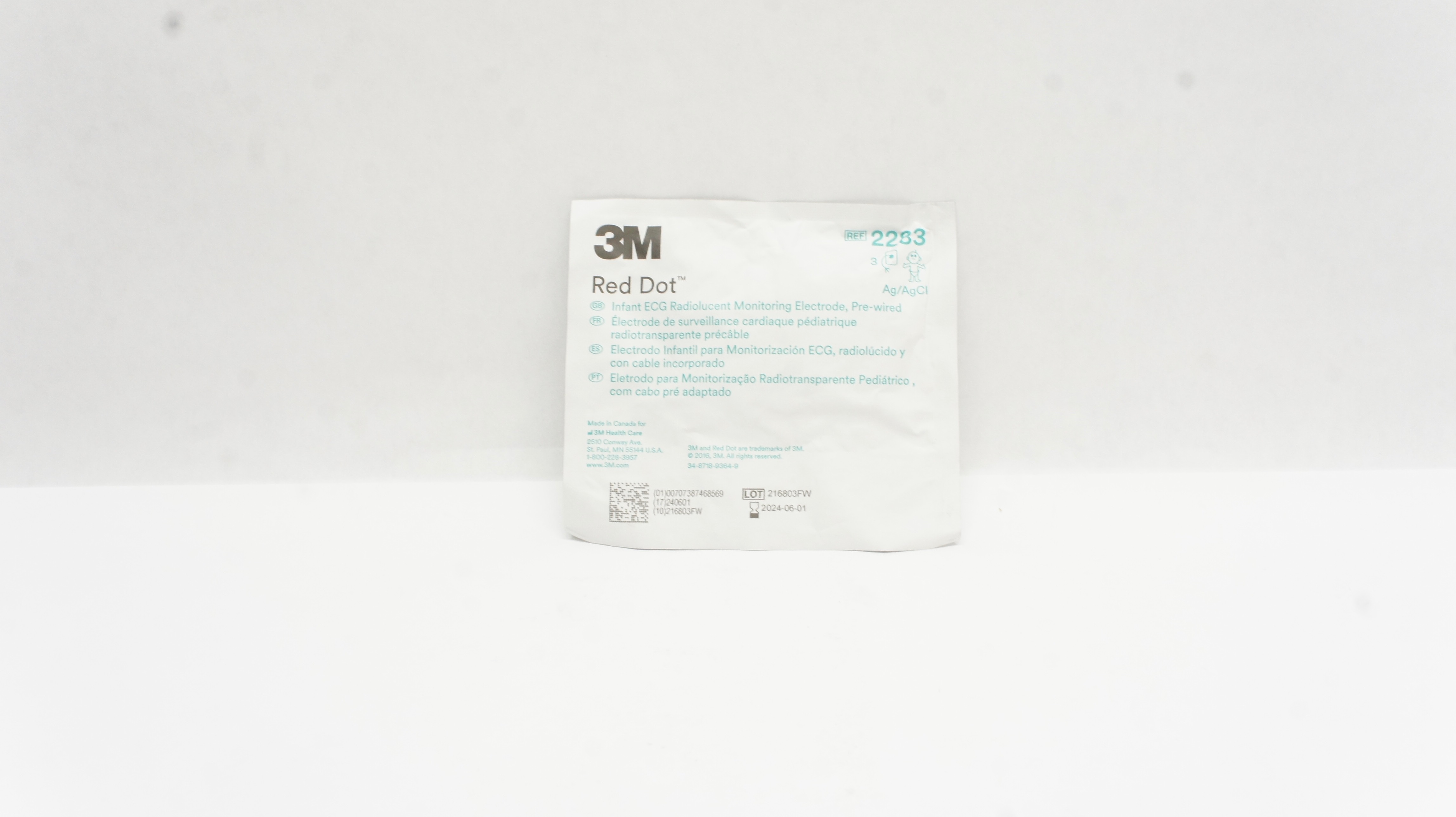 3M 2283 Infant ECG Radiolucent Monitoring Electrode, Pre-Wired - Pack of 3
