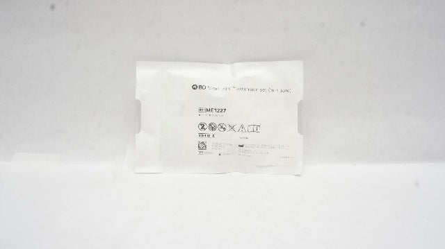 BD ME1227 MaxGuard 0.3ml x 6inch ~ Lot of 19