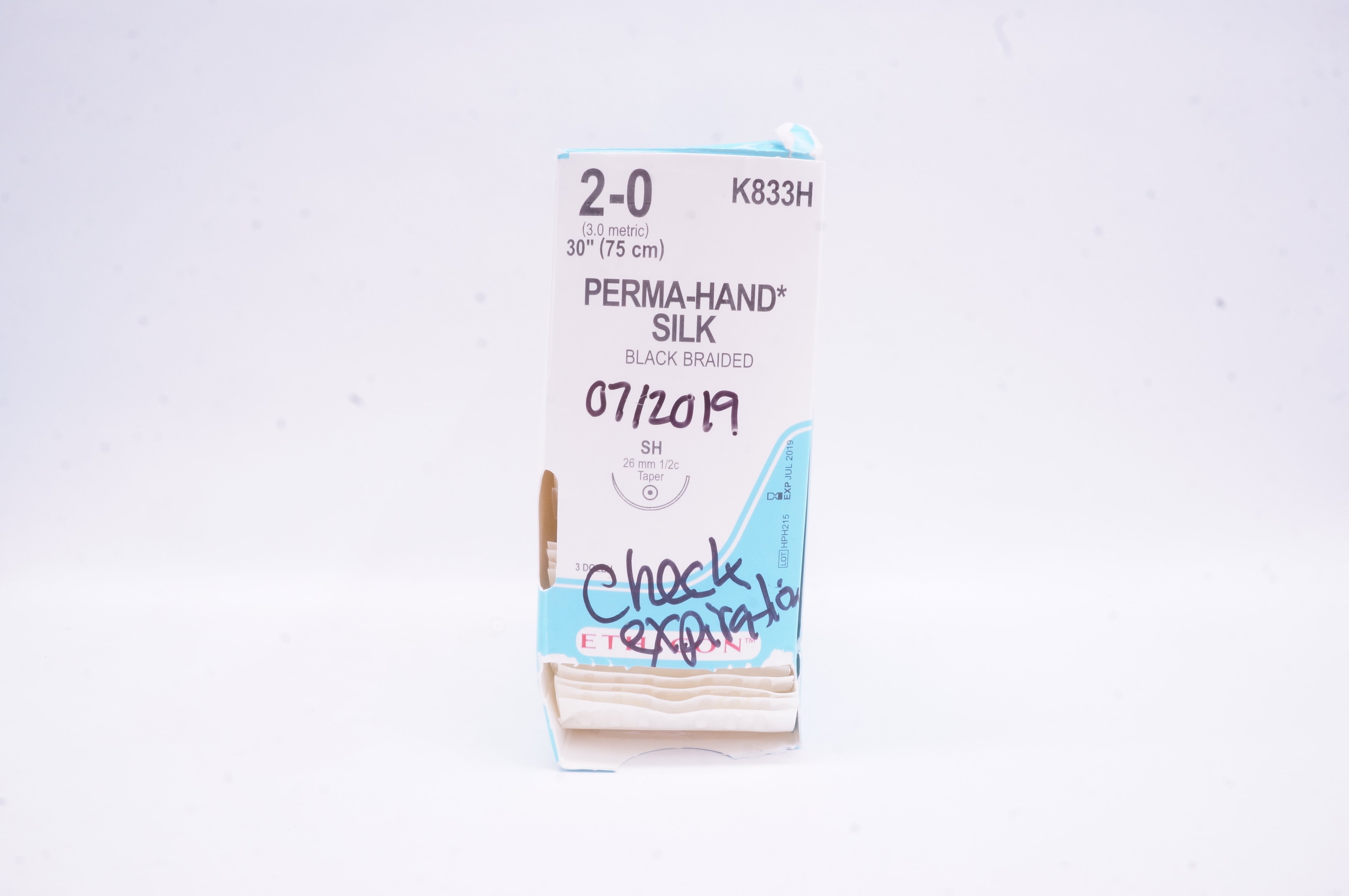 Ethicon K833H 2-0 PERMA-HAND SILK Stre, SH,26mm 1/2c Taper,30in. (x) - Box of 36