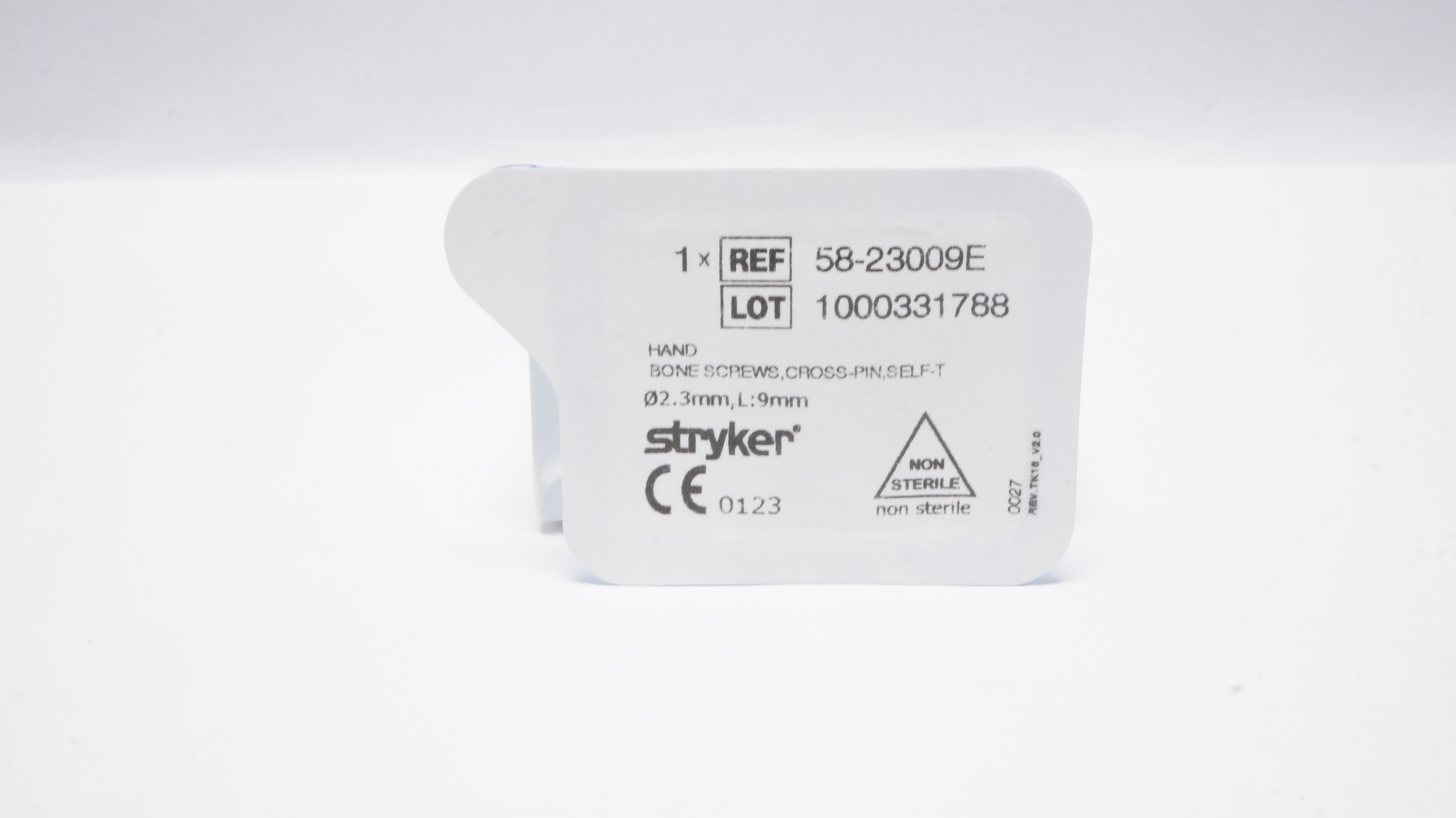 Stryker 58-23009E Bone Screws, Cross-Pin, Self-T,  Diameter 2.3mm x L:9mm