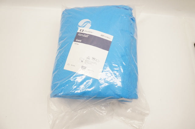 Covidien CT5000 Kendall Gown, Medium - Pack of 10