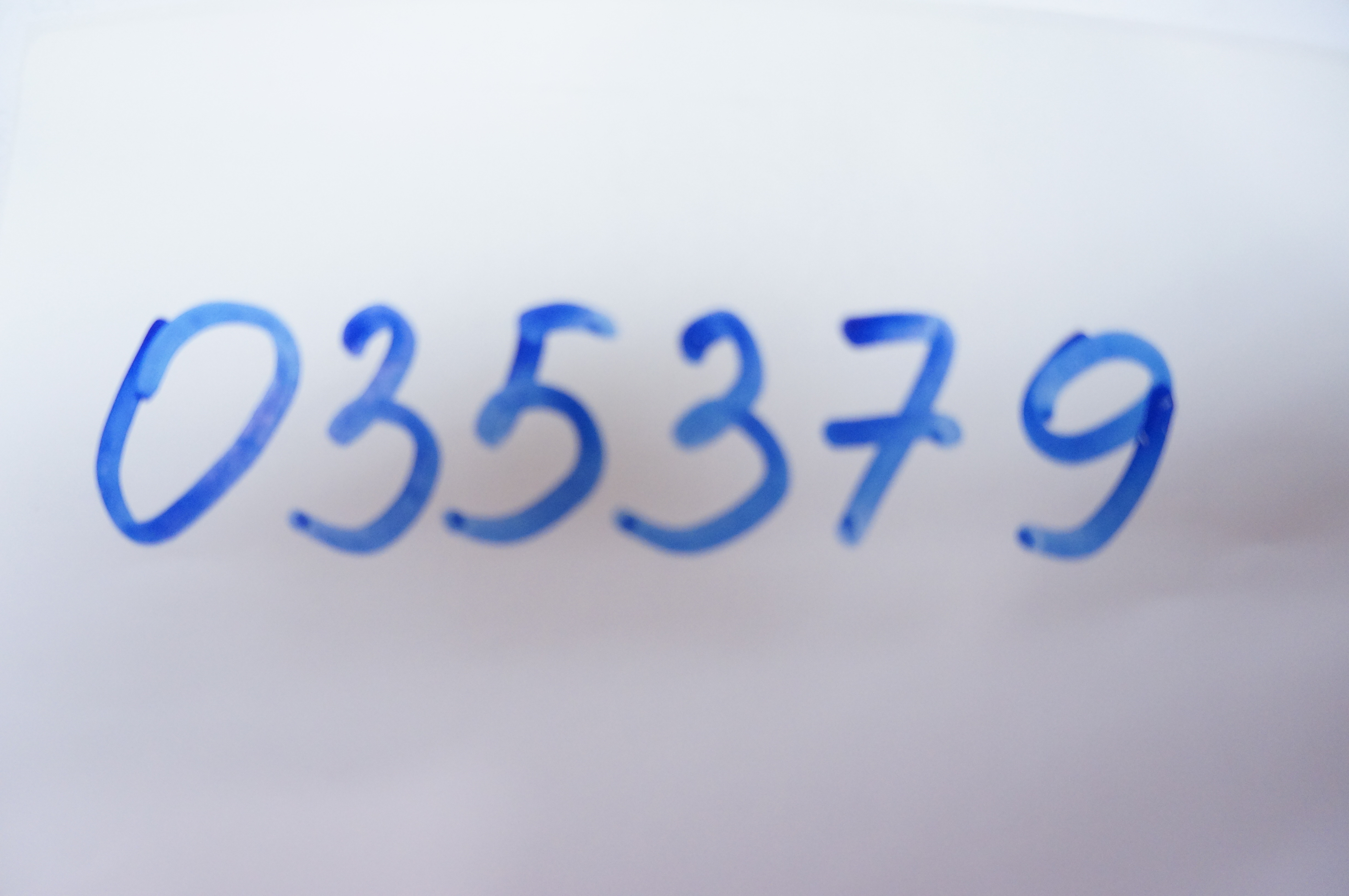 Braun 4252561-02 Introcan Safety IV Catherter 18Gx 2.5inch x 85ml/min -Box of 50