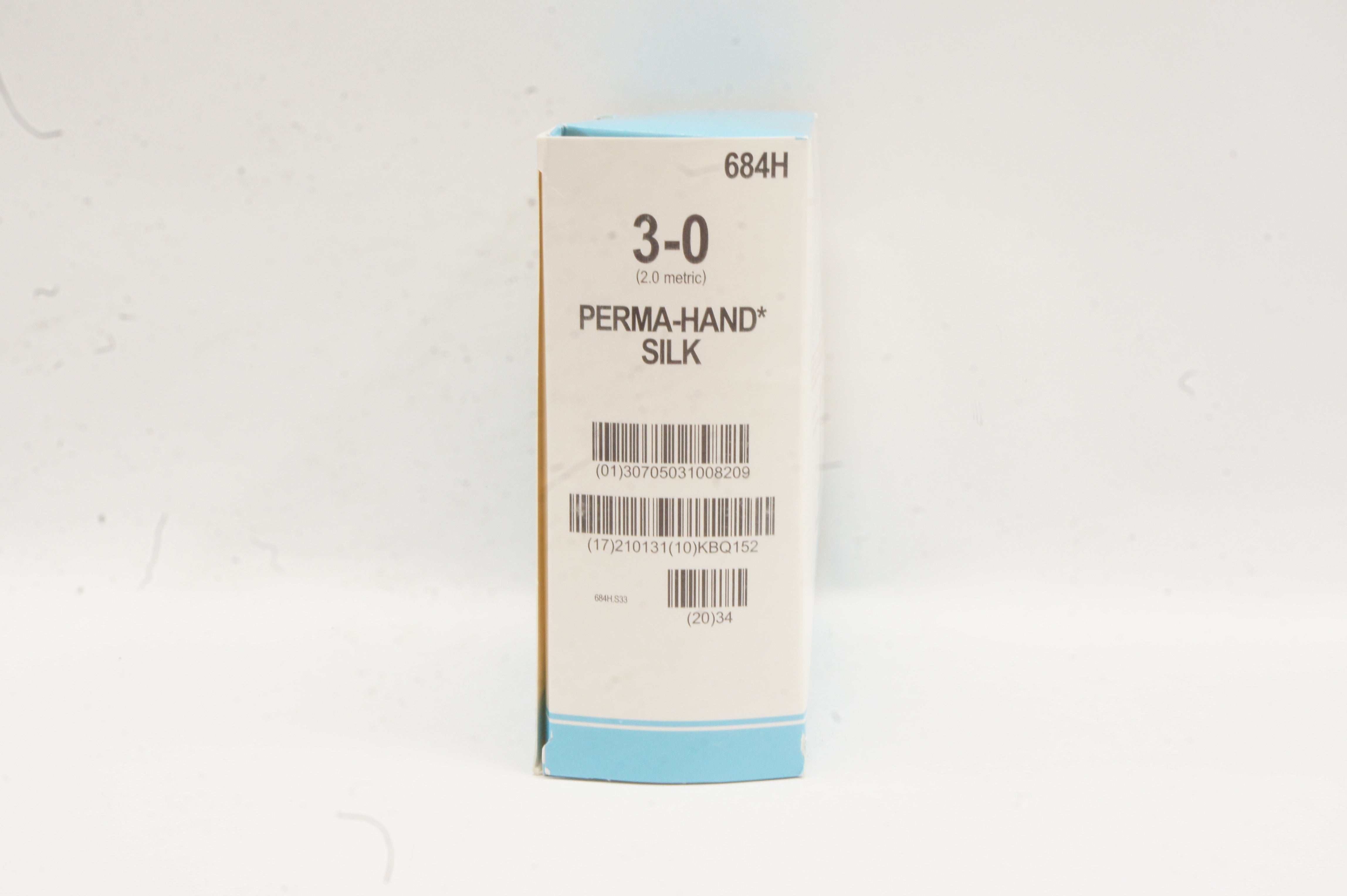 Ethicon 684H 3-0 Perma-Hand Silk FS-1 24mm 3/8c Reverse Cutting 18in(x)-Box of36