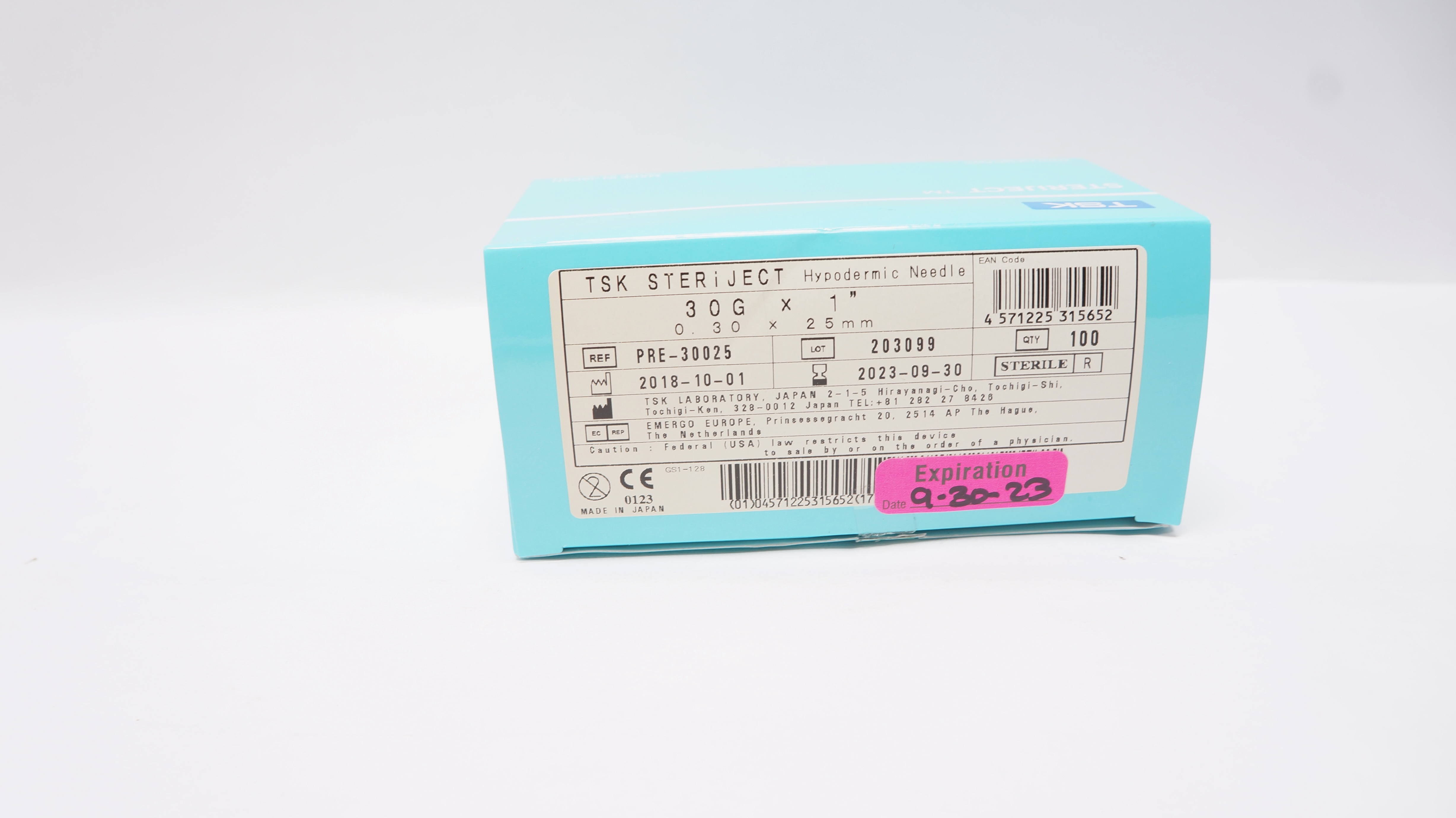 TSK Laboratory PRE-30025 Hypodermic Needle 30g x 1In - Box of 100