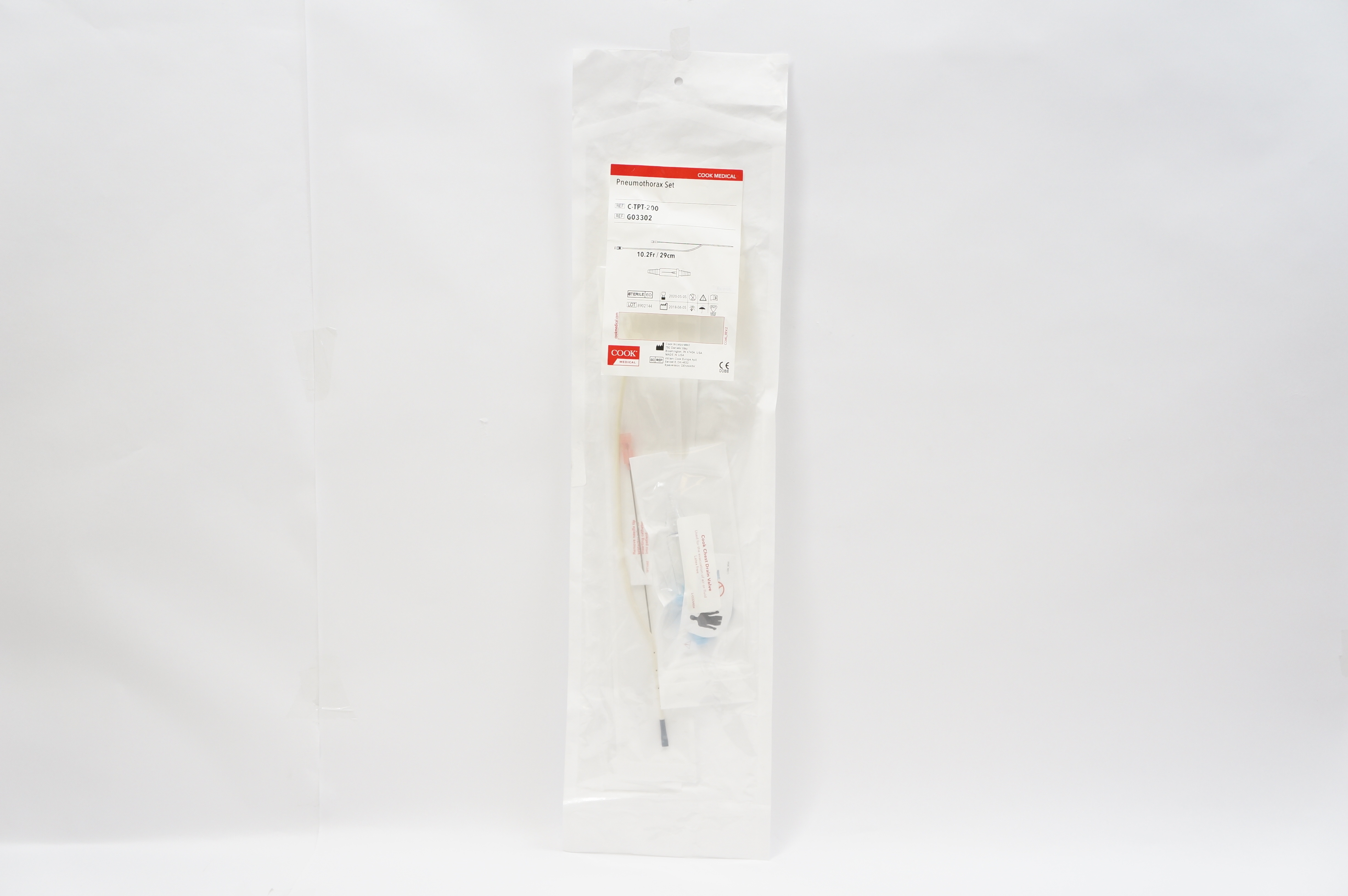Cook Medical G03302 Pneumothorax Set, Sterile, 10.2 Fr / 29 cm (x)