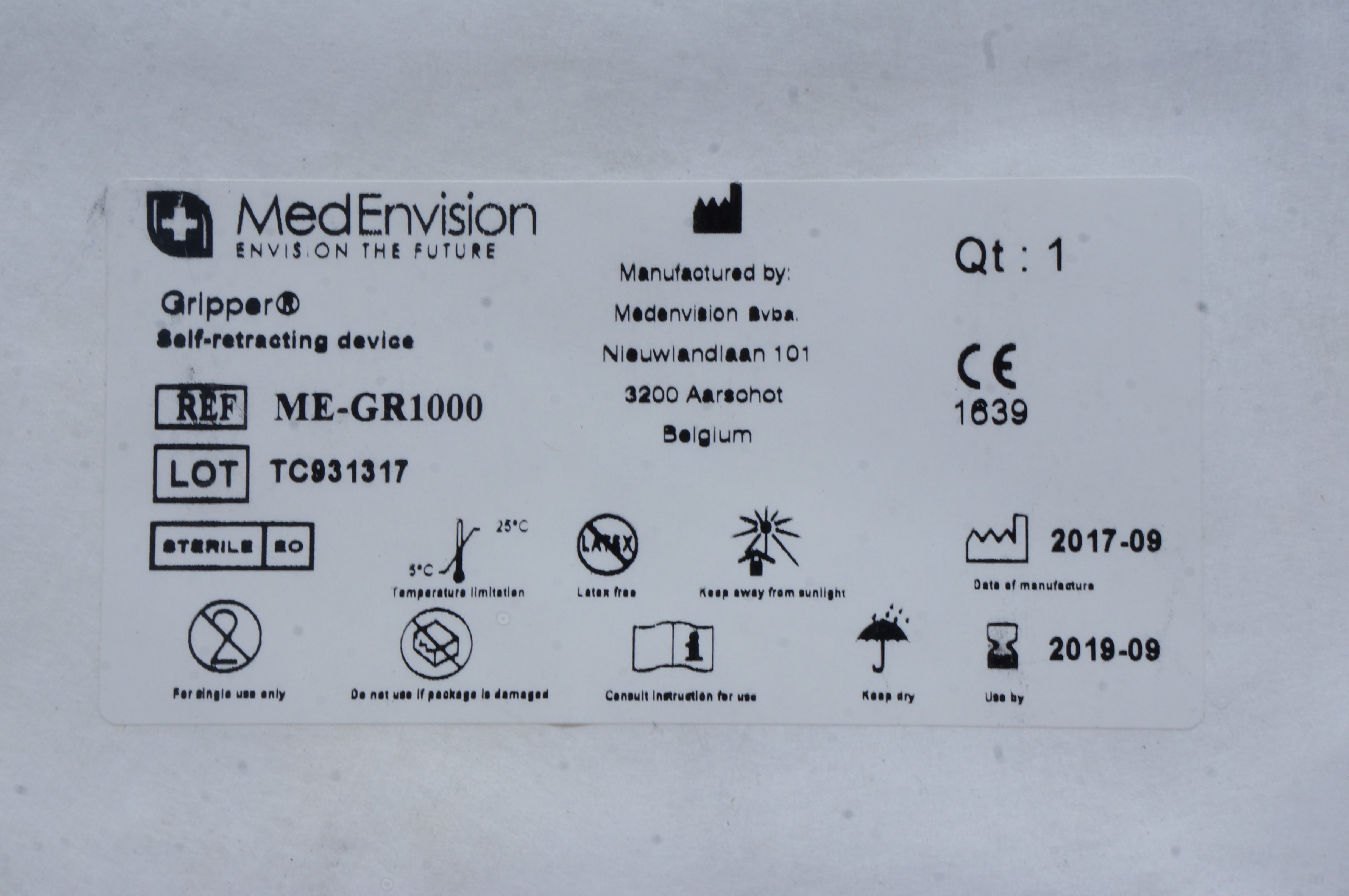 MedEnvision ME-GR1000 Gripper Self-Retracting Device (x)