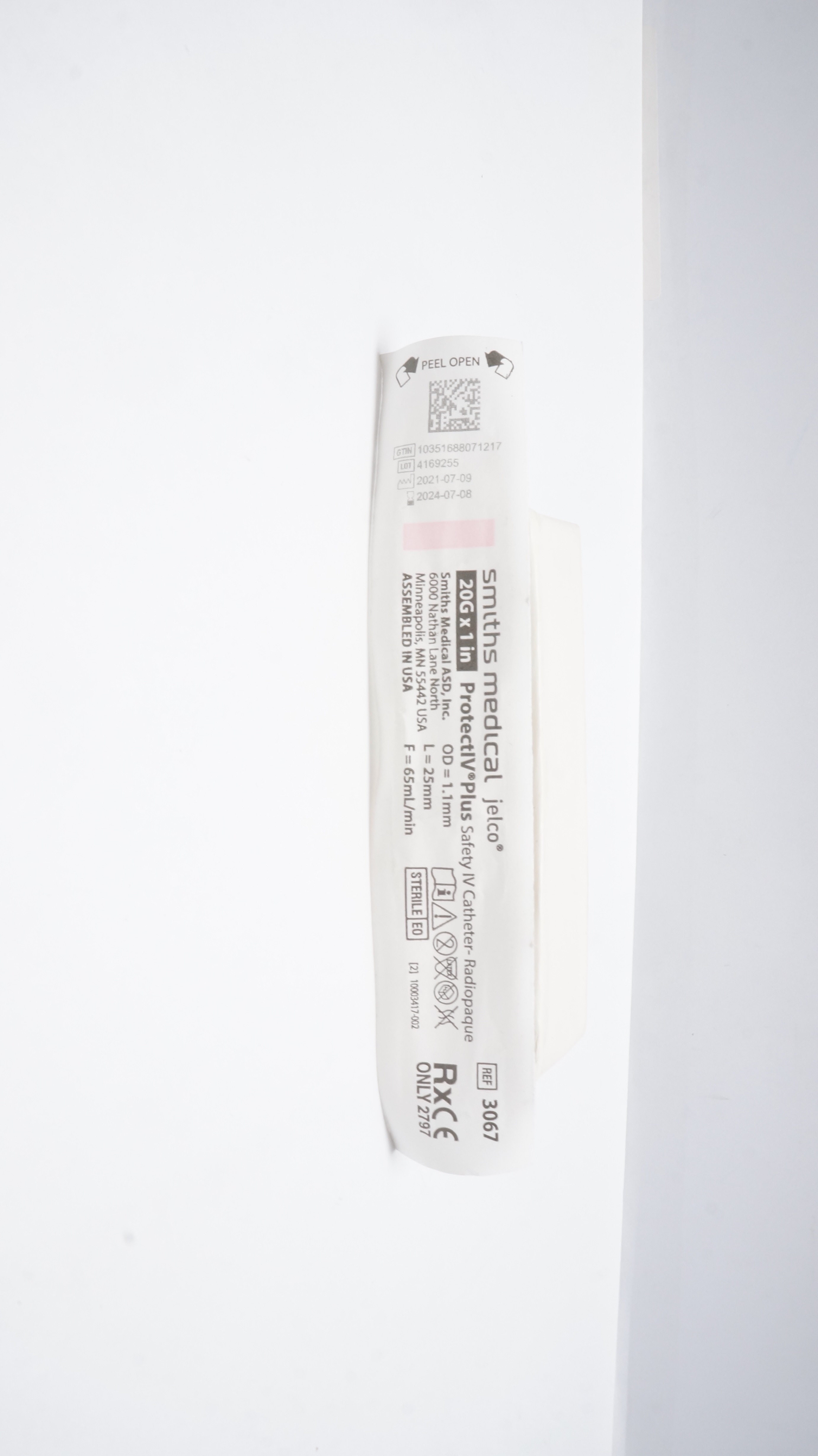 Smiths Medical 3067 Jelco ProtectIV Plus Safety IV Cath. Radiopaque 20G x 1in(x)