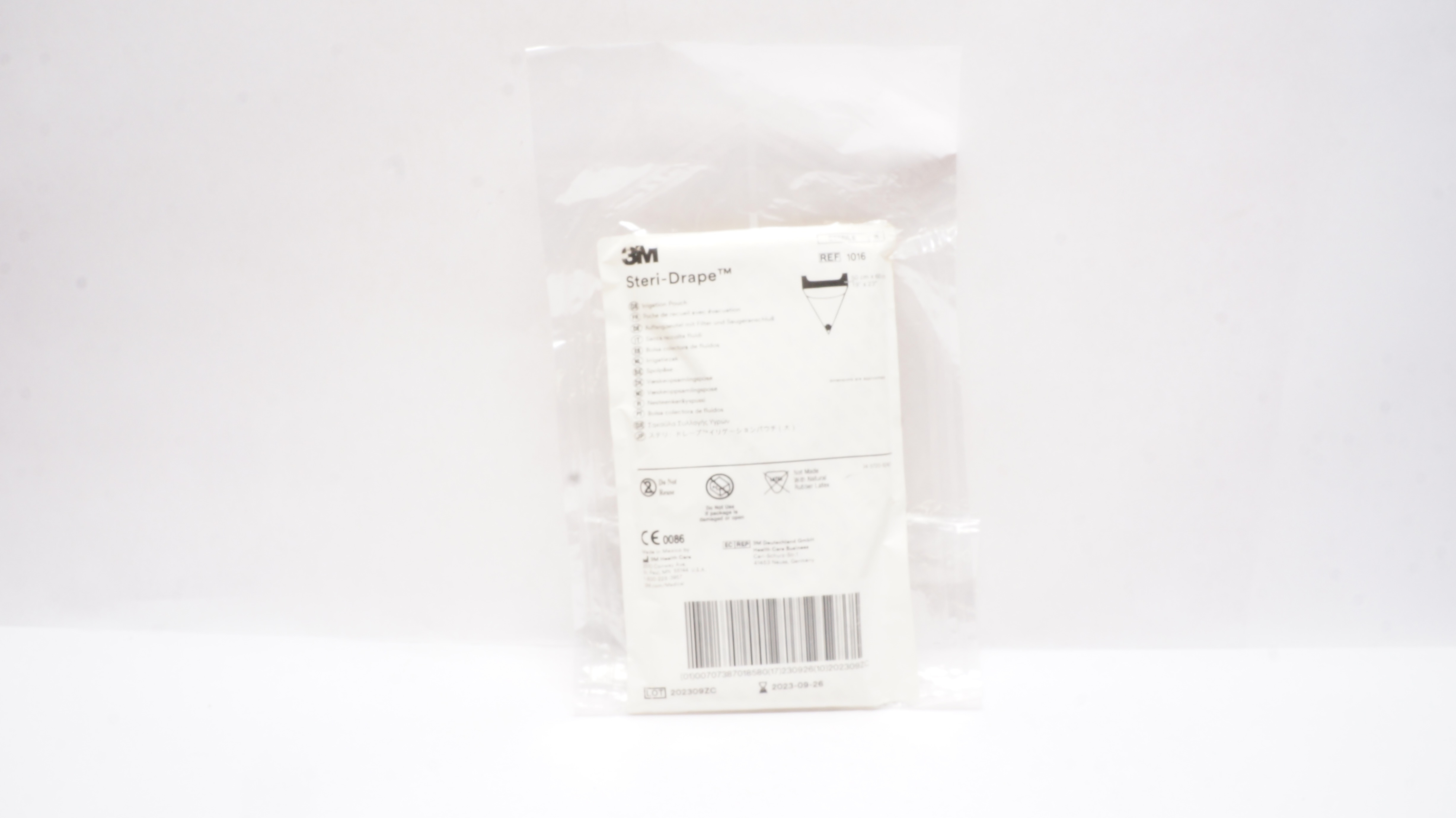 3M 1016 Steri-Drape Irrigation Pouch 19 inch x 23 inch