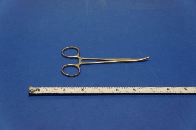 Columbia Forceps Hemo Kocher Dsgn 5.50inch Length Curved Jaw 1.50inch