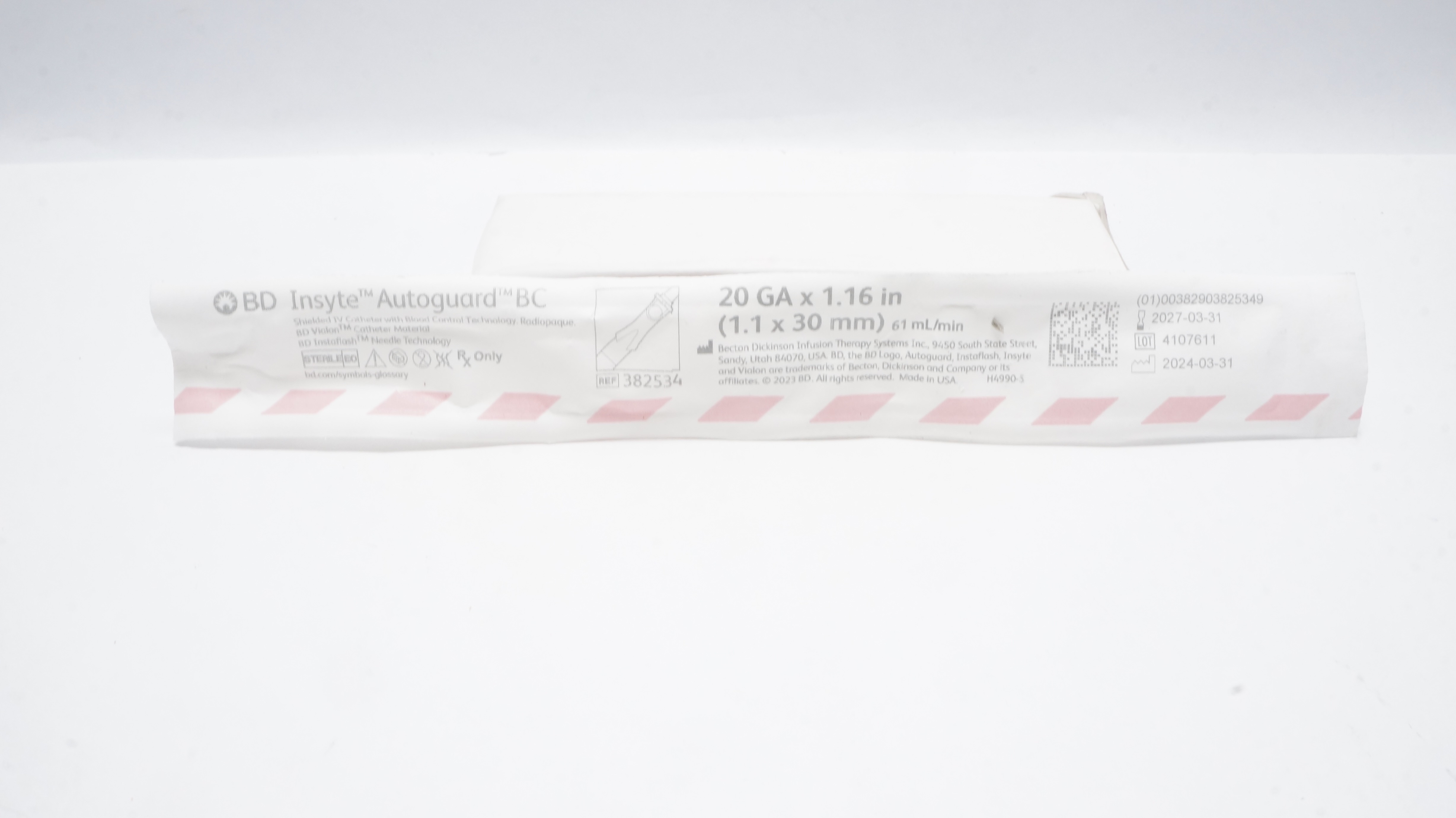 BD 382534 Insyte Autoguard BC Shielded IV Cath. 20Ga x 1.16inch 61mL/min