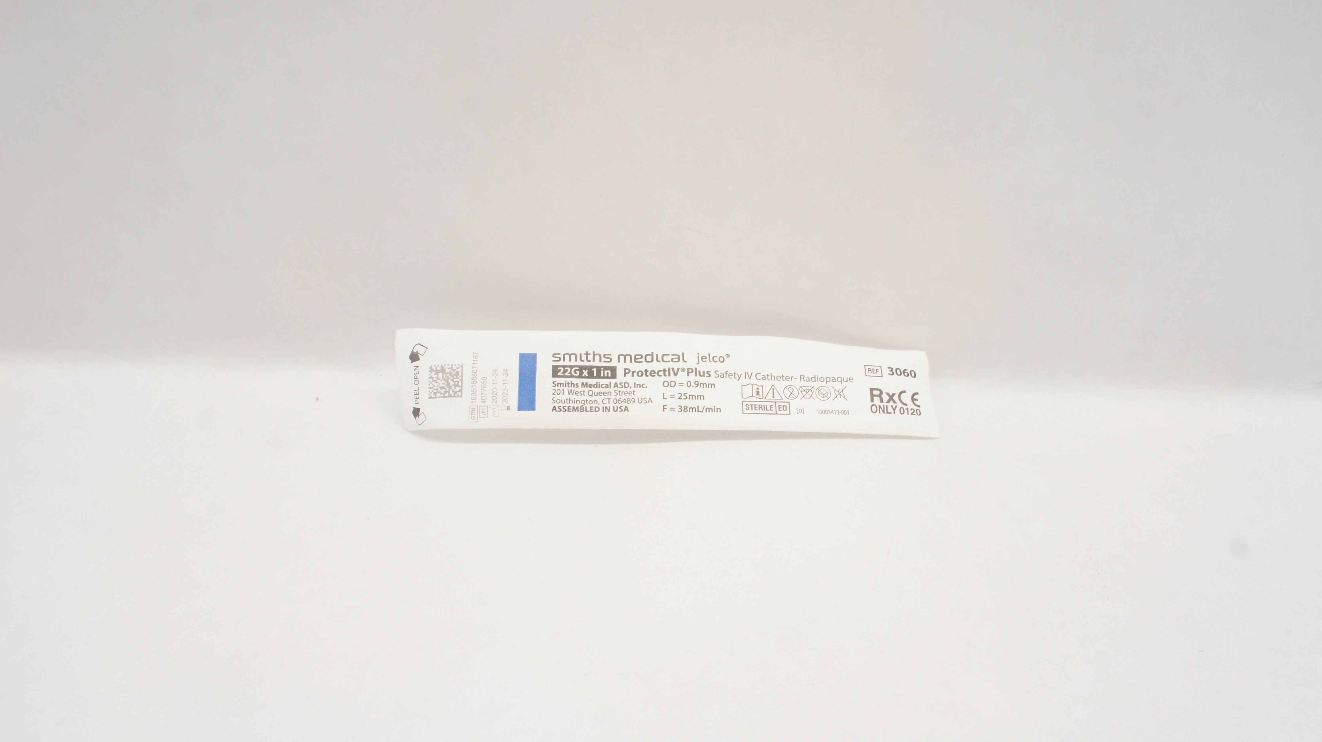 Smiths Medical 3060 Jelco ProtectIV Plus Safety Cath. 22G x 1inch, 38ml/min