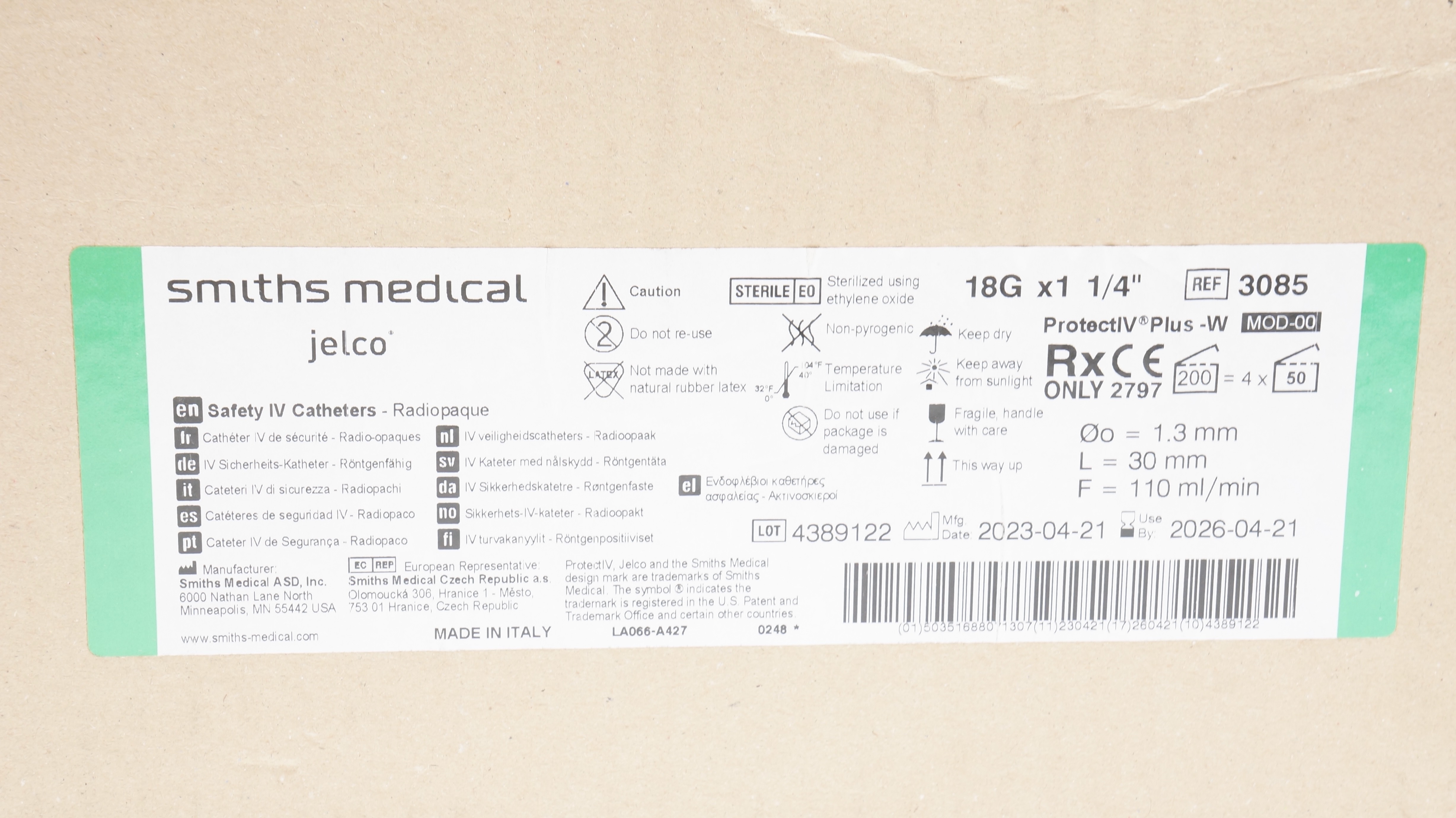 Smiths Medical 3085 ProtectIV Plus-W Safety IV Cath. 18G x 1-1/4inch- Box of 200