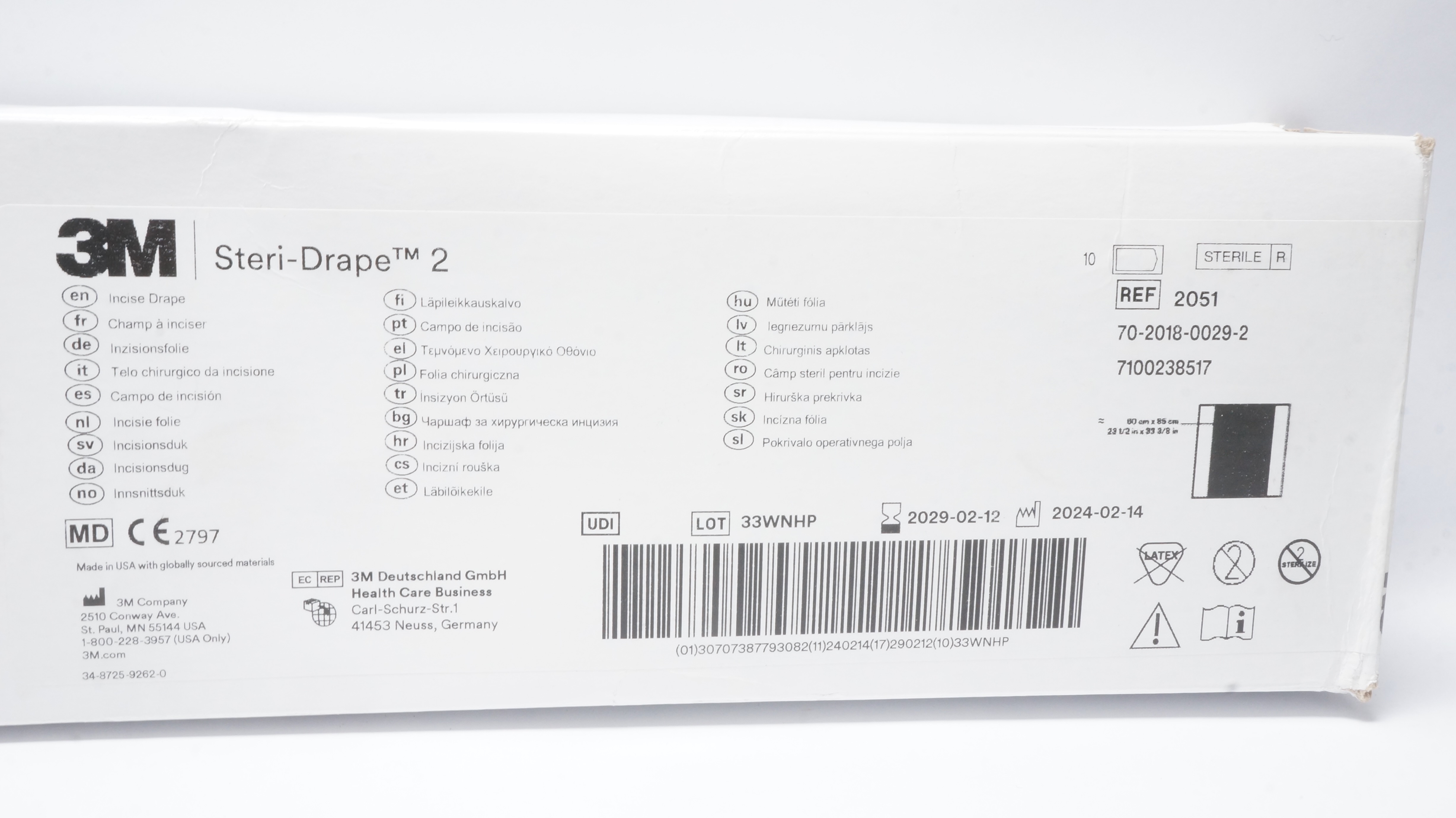 3M 2051 Steri-Drape 2 Incise Drape 23-1/2inch x 33-3/8inch - Box of 10