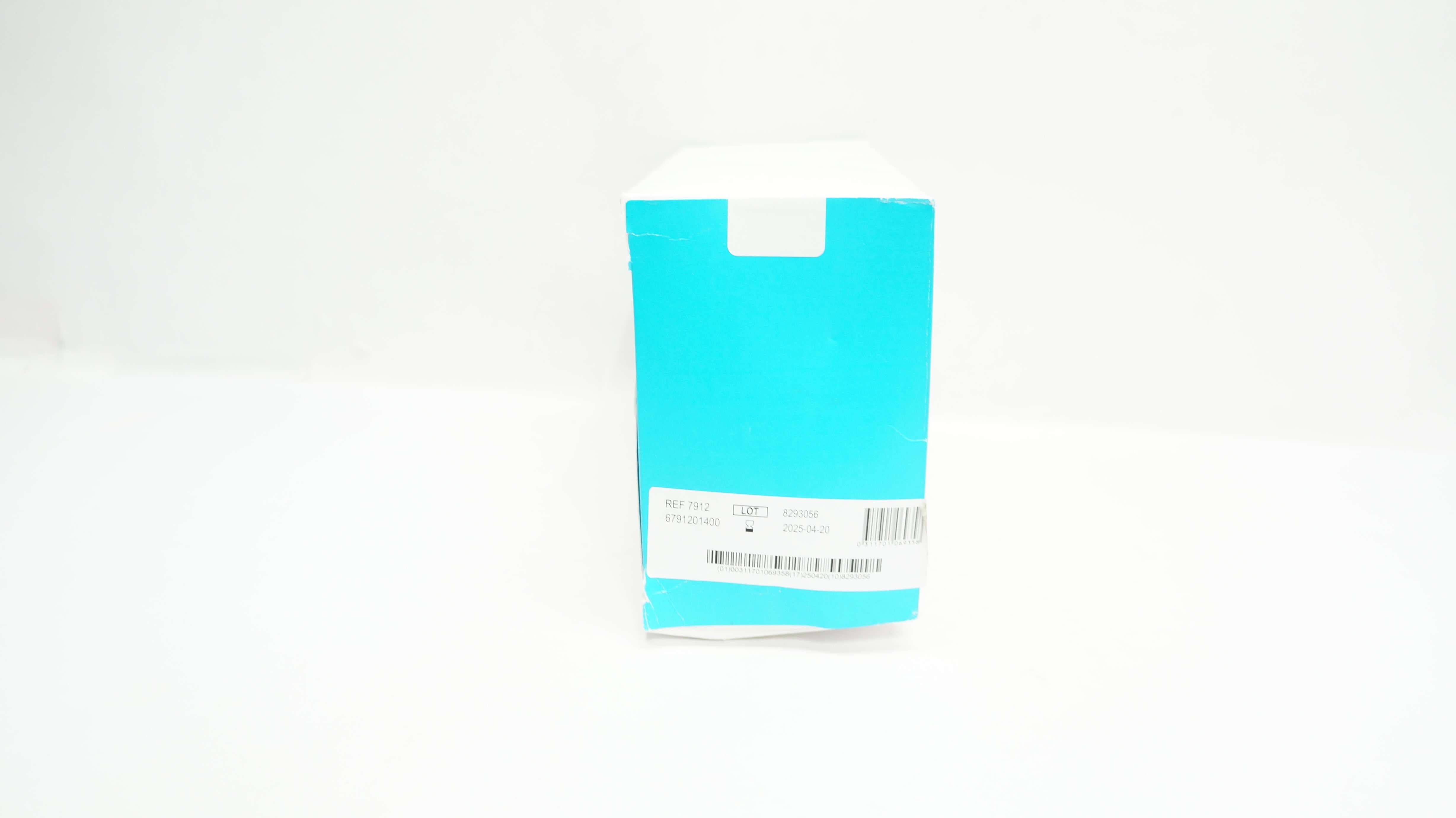 Coloplast 7912 InterDry Antimicrobial Silver 10inch x 36inch - Box of 10