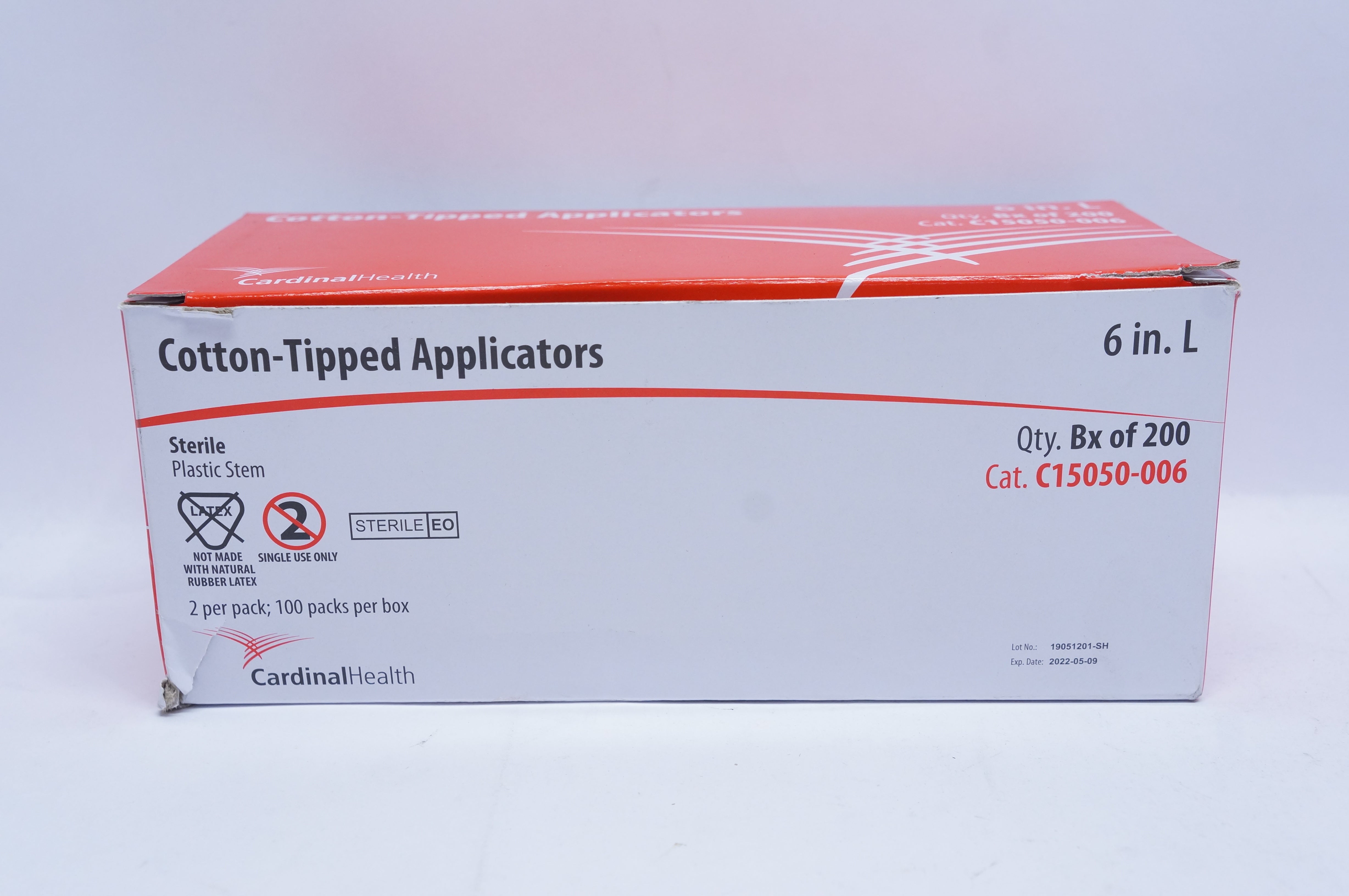 Cardinal Health C15050-006 Cotton-Tipped Applicators 6inch. Length - Box of 100